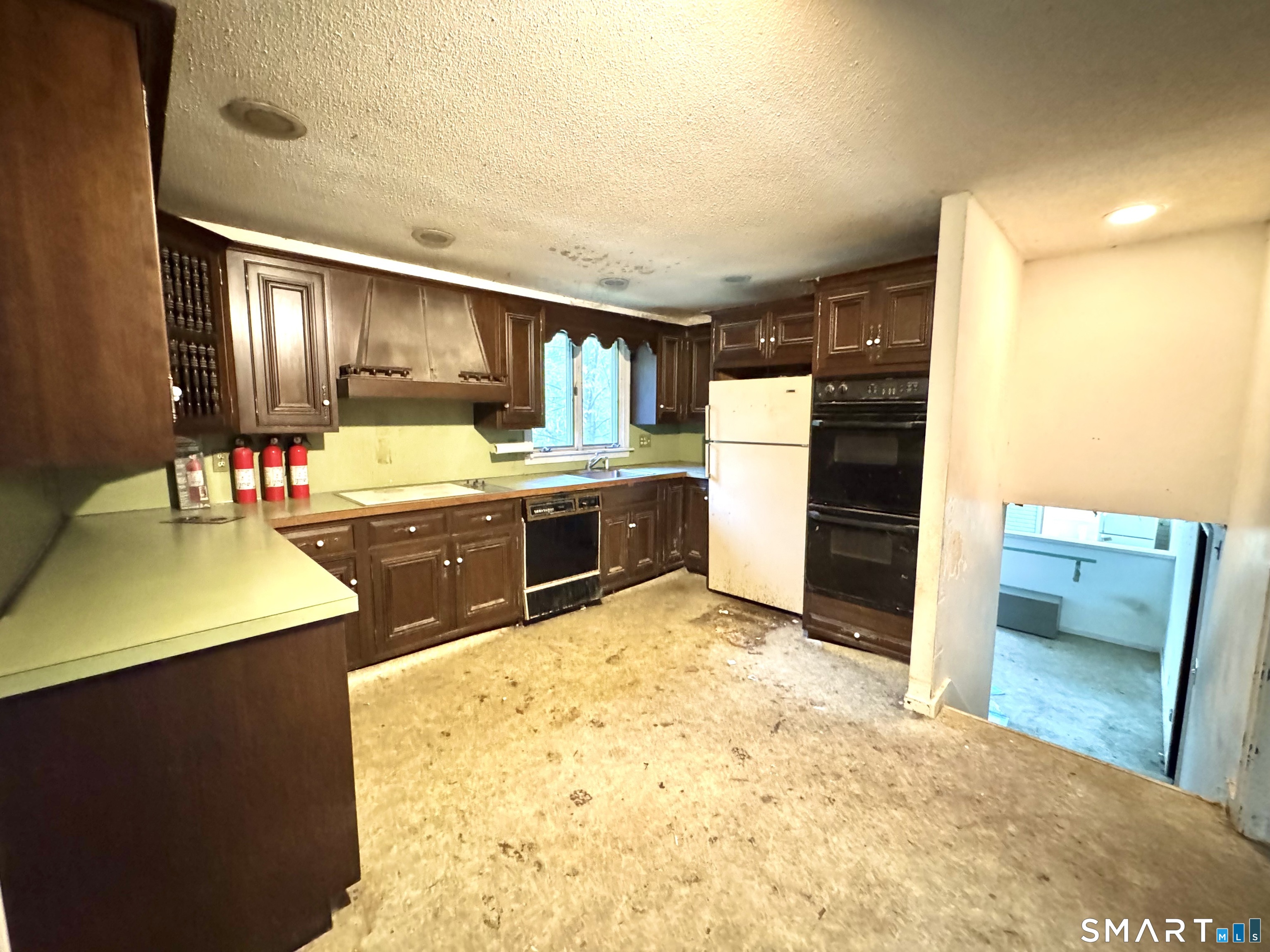 164 Litchfield Road photo 20