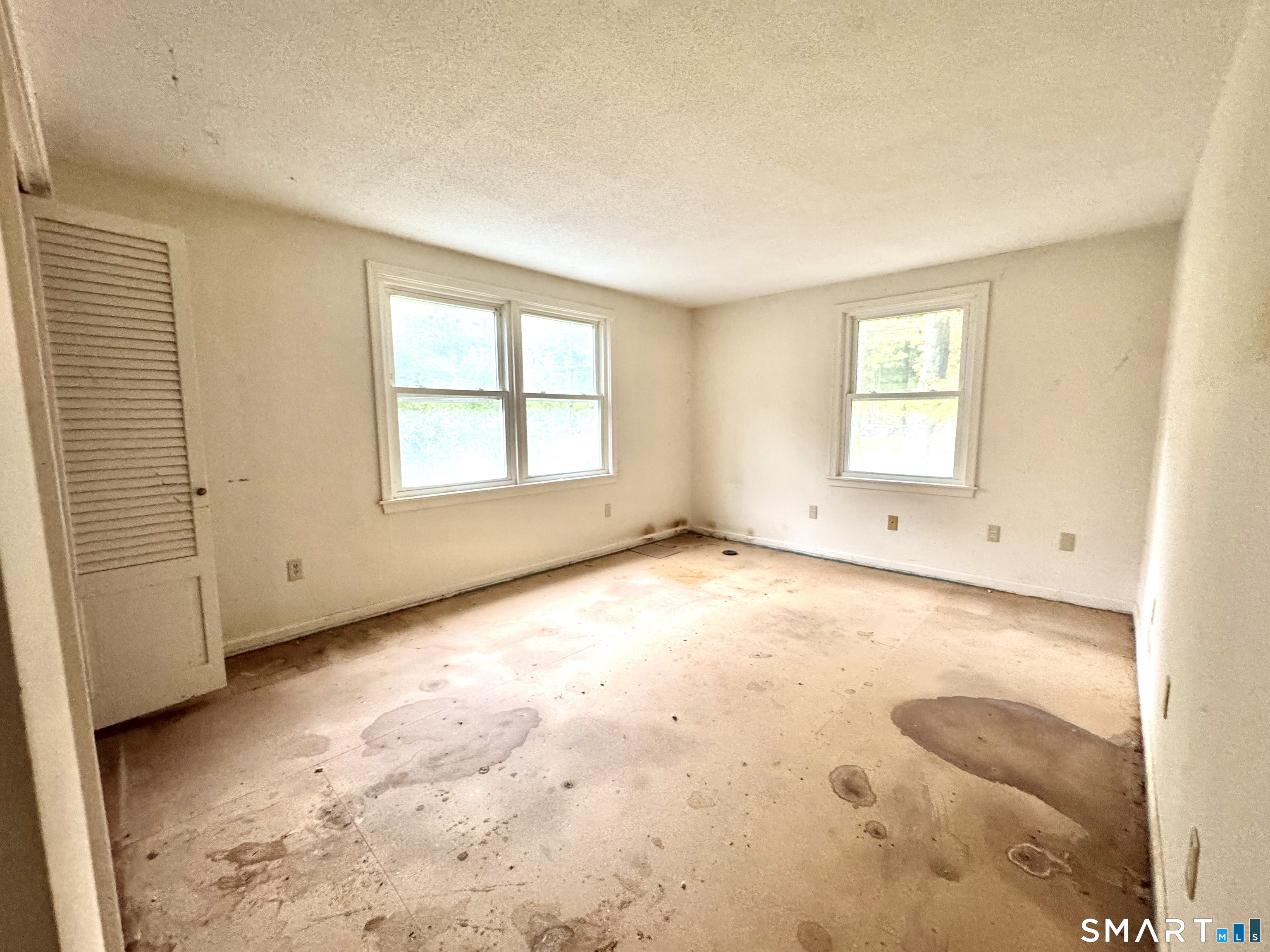 164 Litchfield Road photo 32