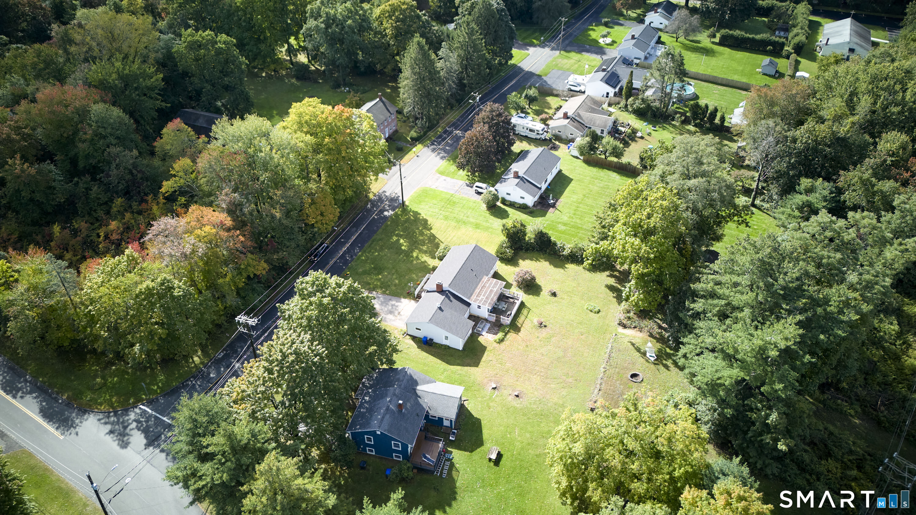 Photo 4 of Single family home for sale at 1051 Foster St Ext, South Windsor, CT 06074 | MLS# 24210196 | Listing updated on 2026-10-04