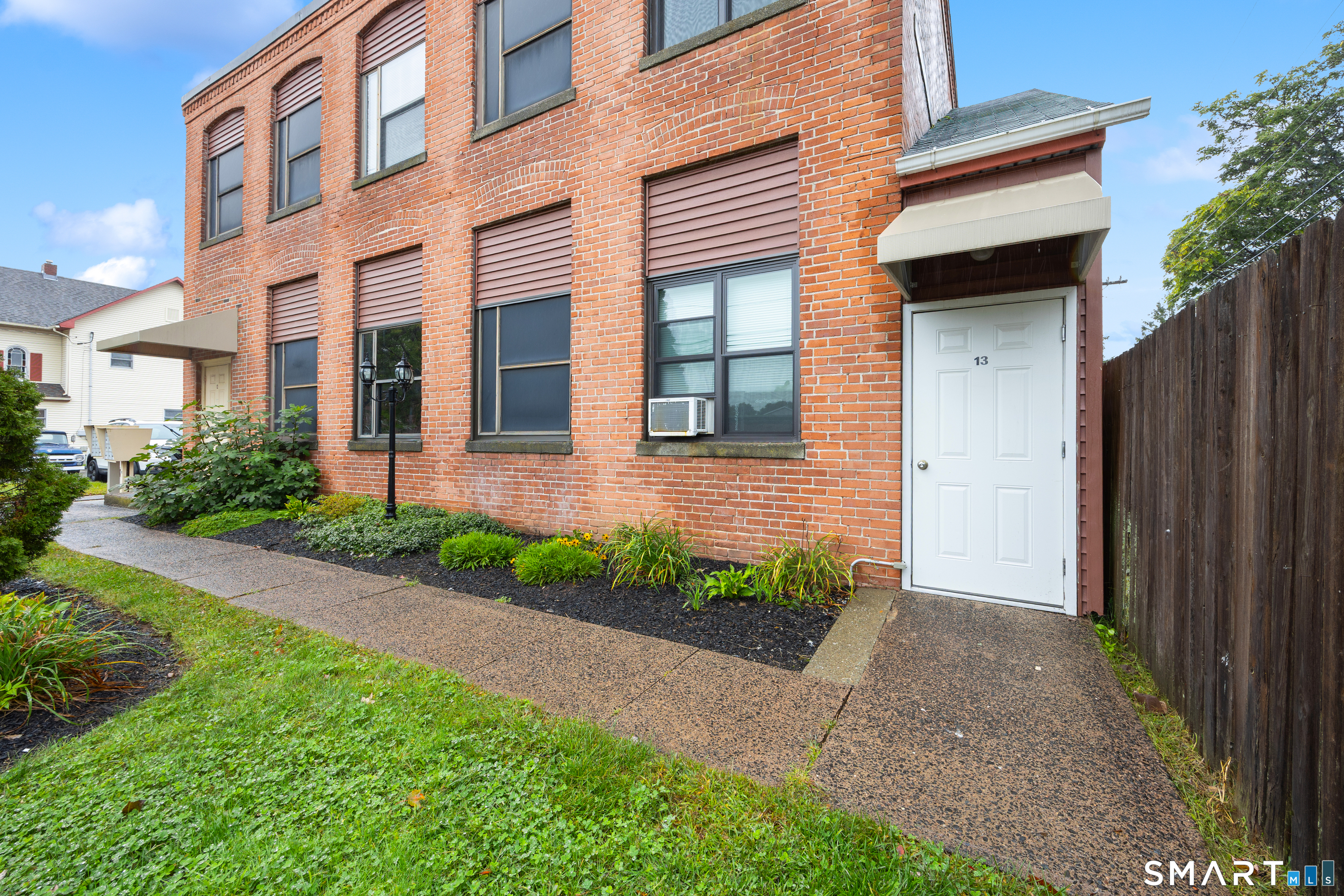 180 North Cherry Street Unit #13 photo 19