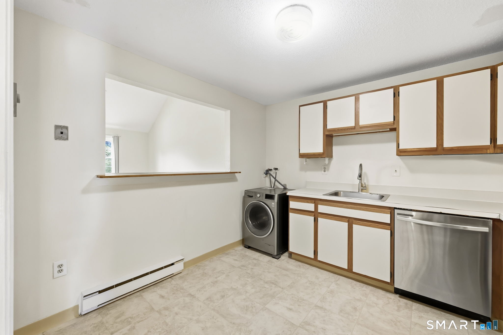 1231 Washington Street, #12, Middletown, CT 06457