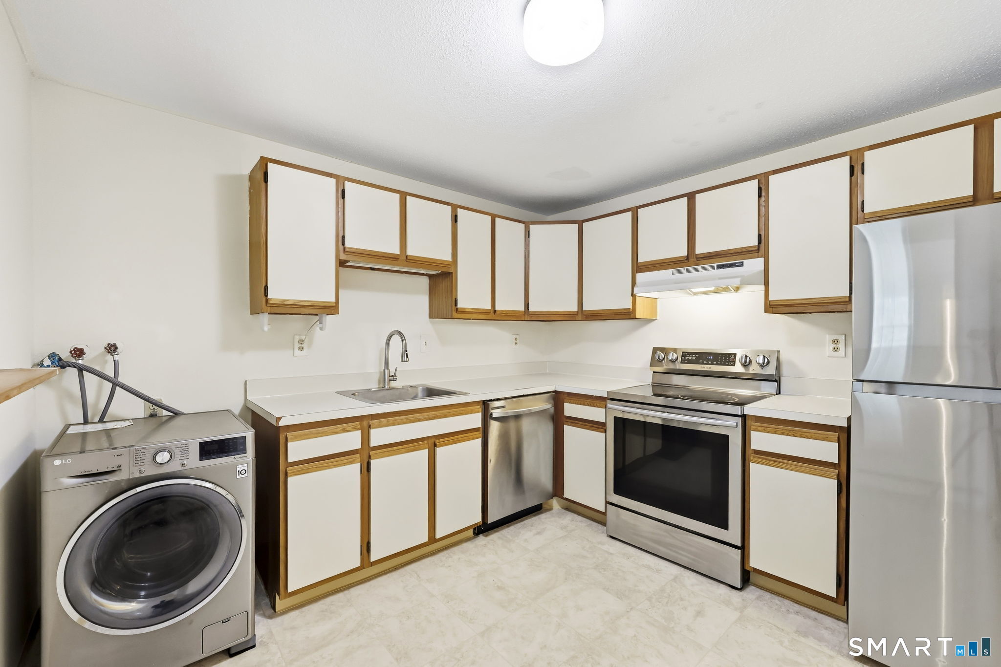 1231 Washington Street, #12, Middletown, CT 06457