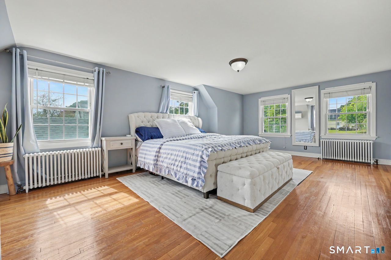501 Bridgeview Place photo 28