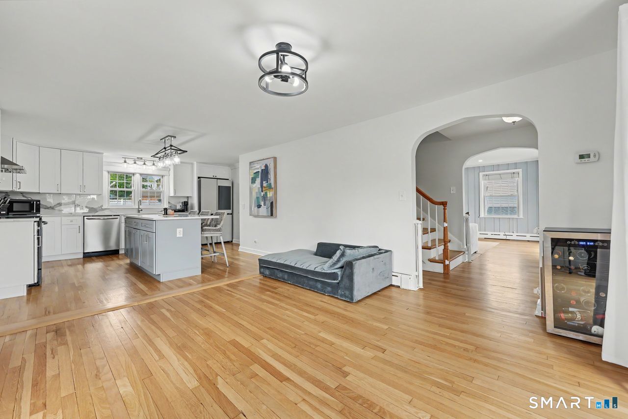 501 Bridgeview Place photo 18