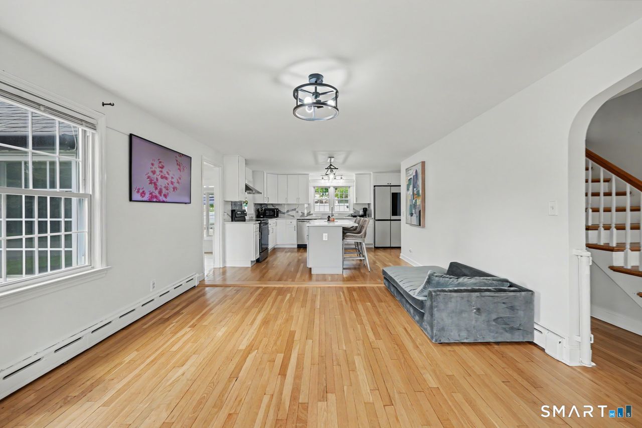 501 Bridgeview Place photo 20