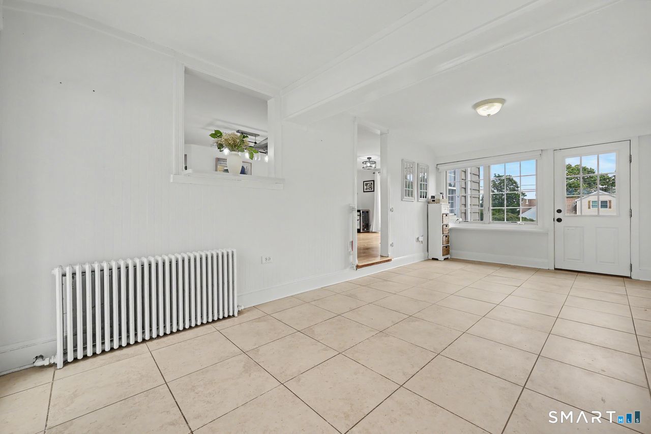 501 Bridgeview Place photo 24