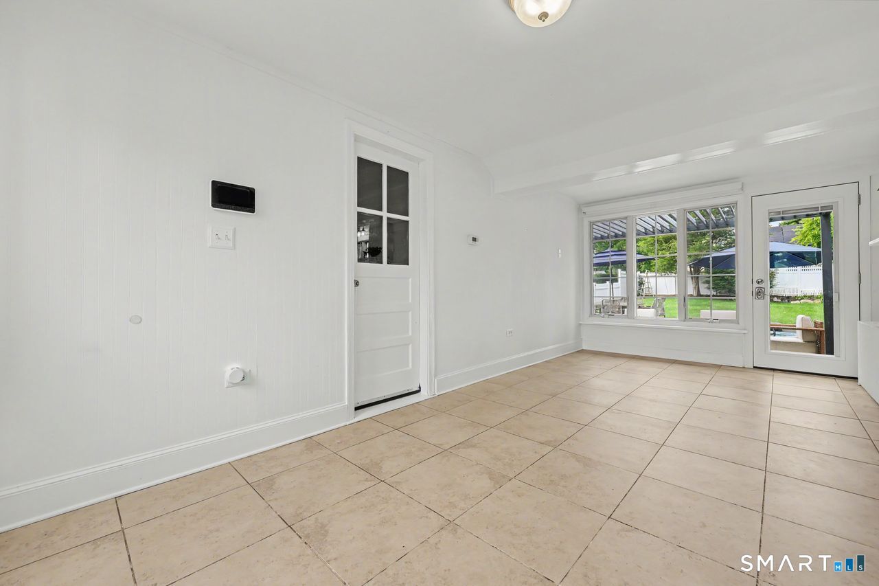 501 Bridgeview Place photo 22