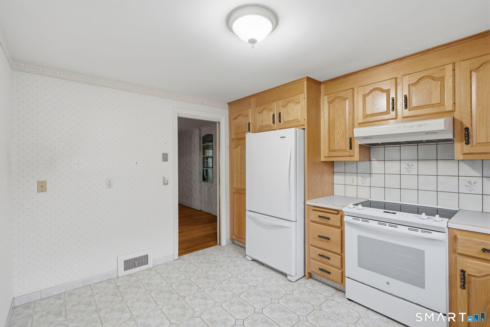108 Jameswell Road photo 11