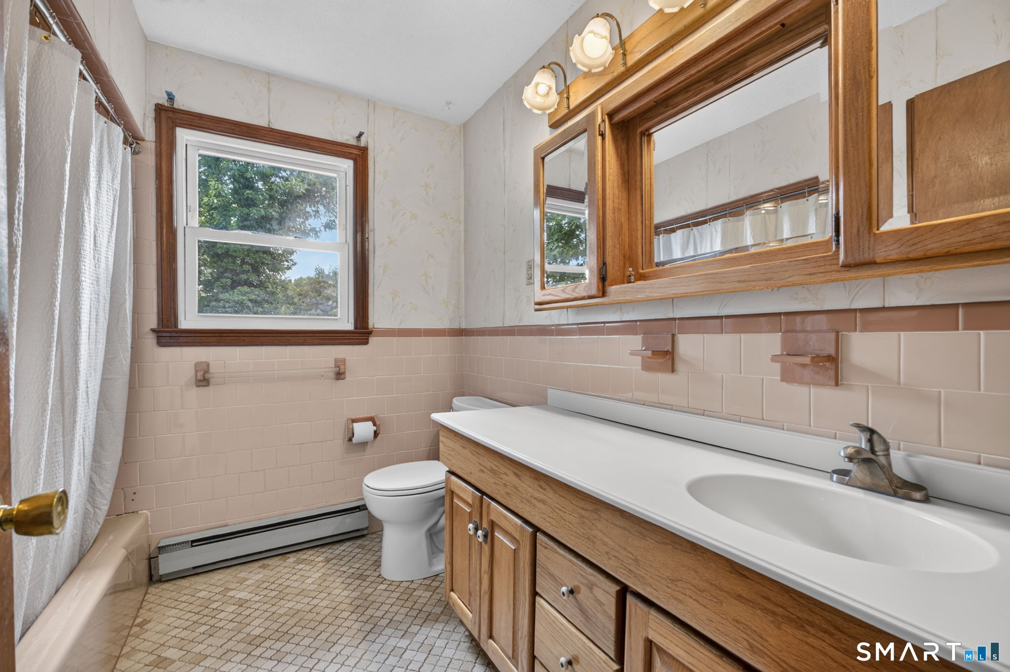163 Cranston Street photo 25