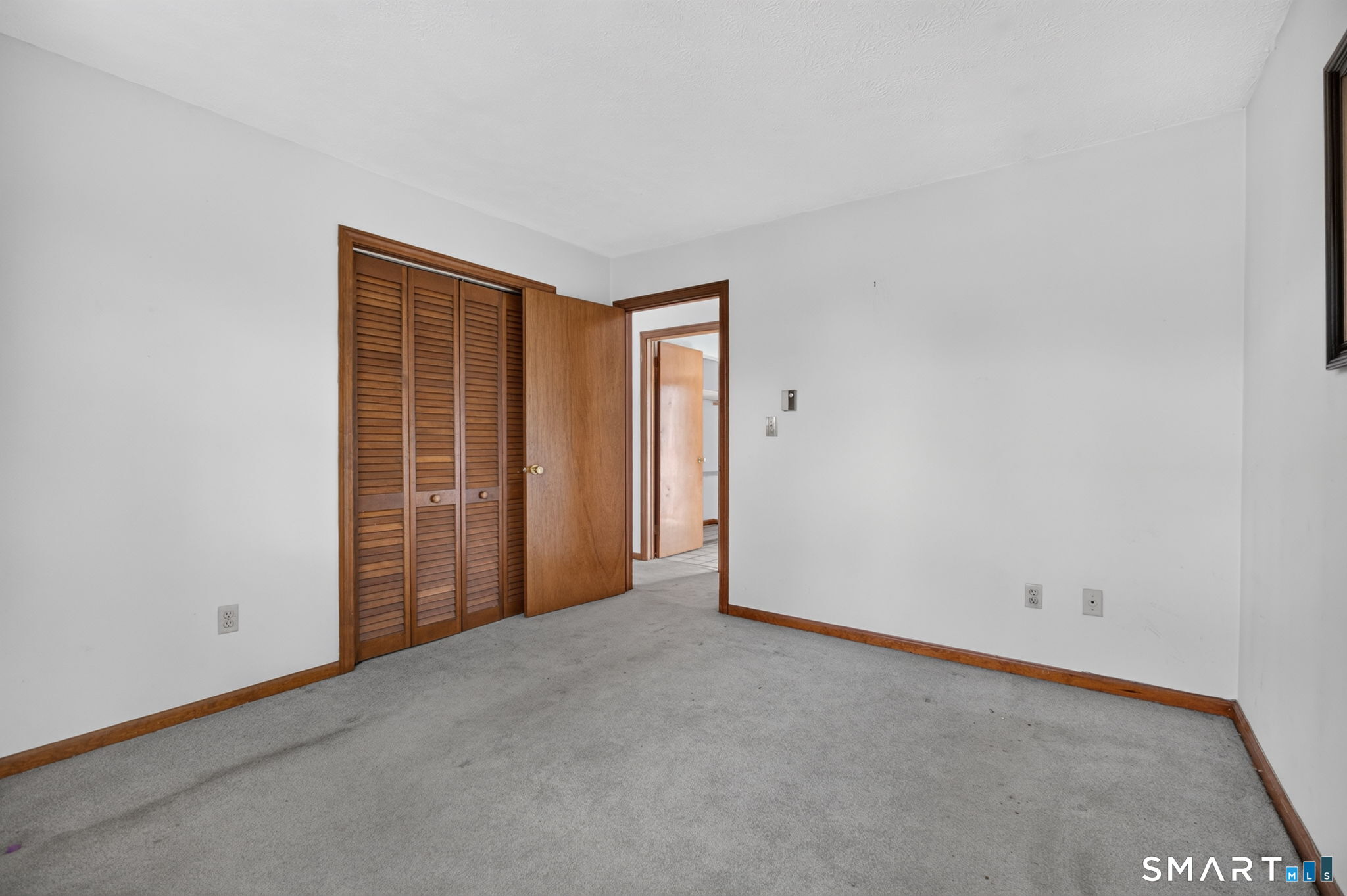 163 Cranston Street photo 28