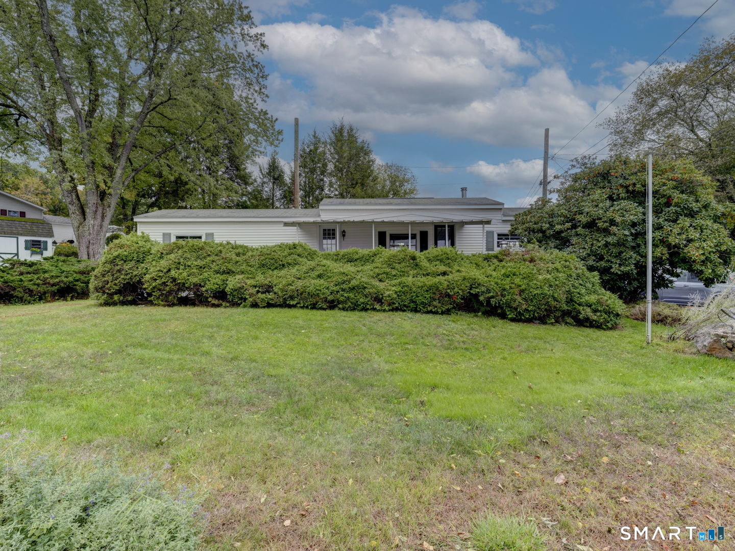 14 Hillpond Drive photo 3