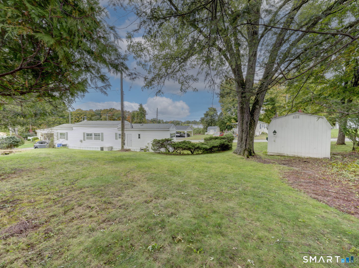 14 Hillpond Drive photo 7