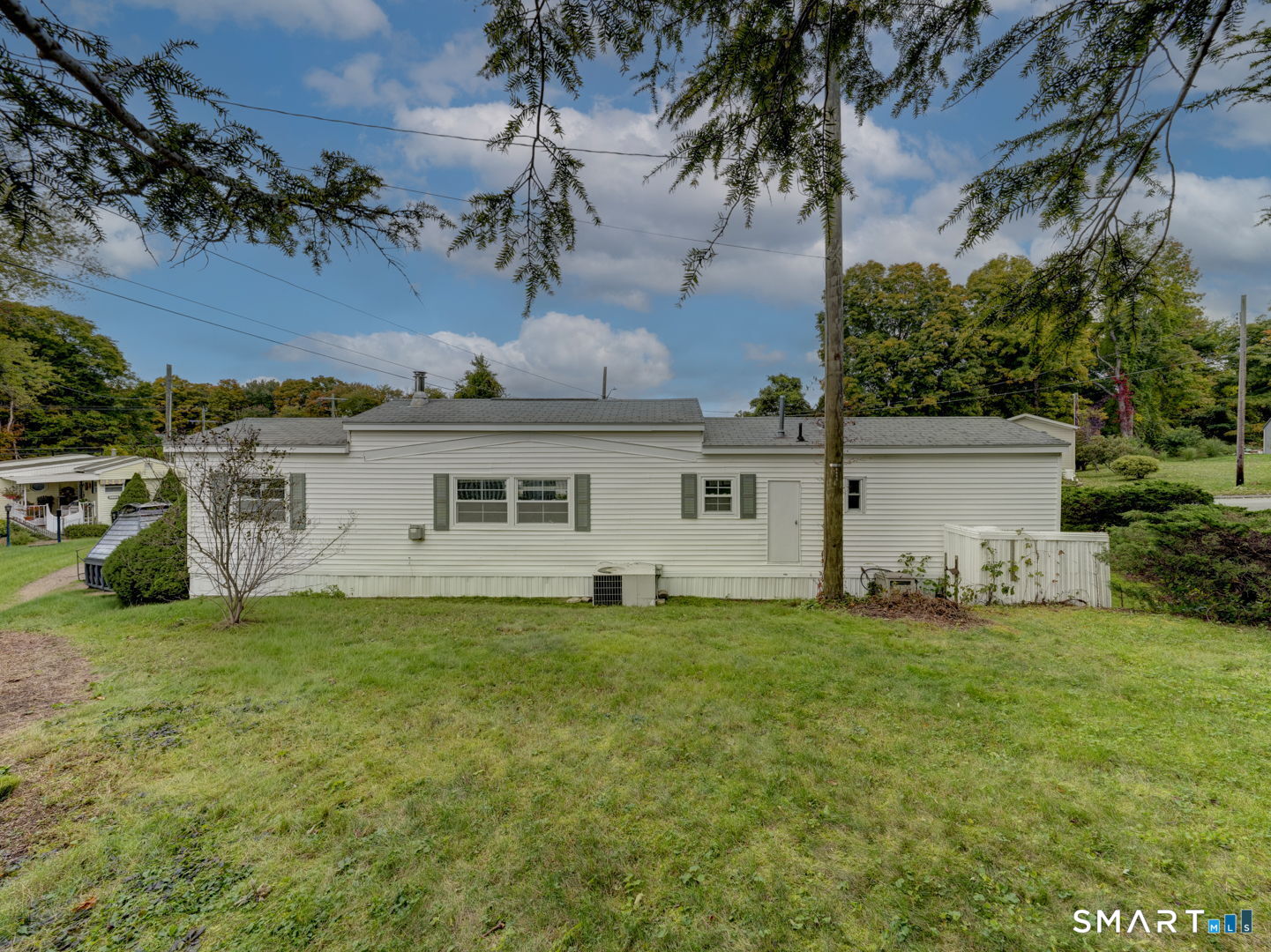 14 Hillpond Drive photo 8