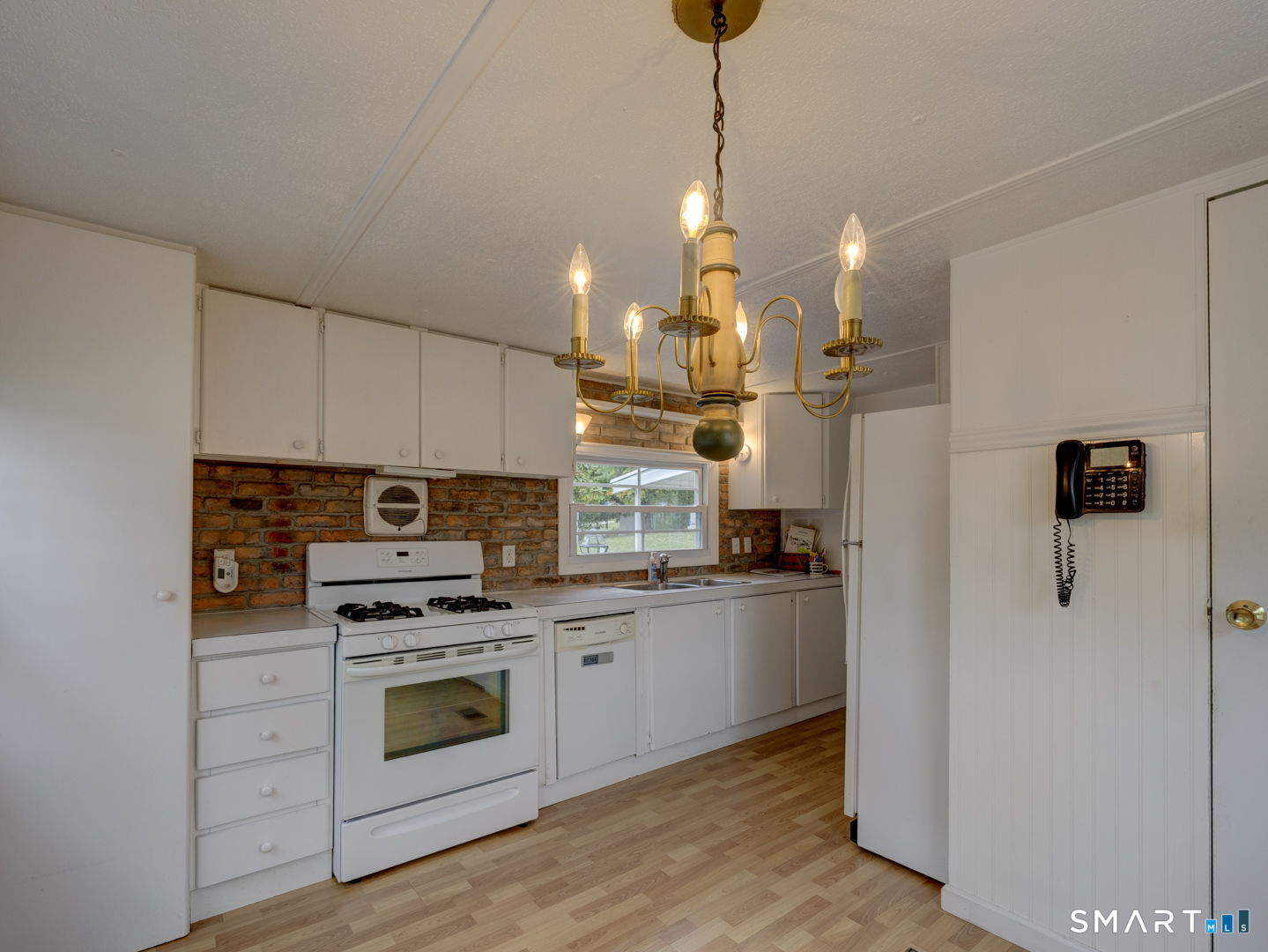 14 Hillpond Drive photo 18
