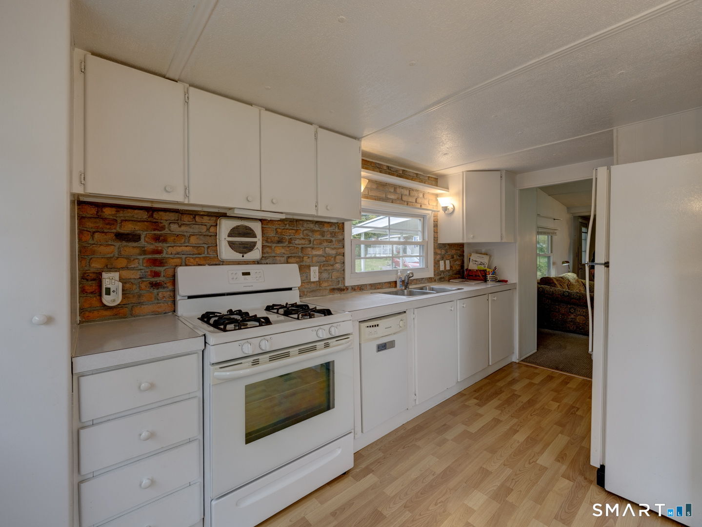 14 Hillpond Drive photo 19
