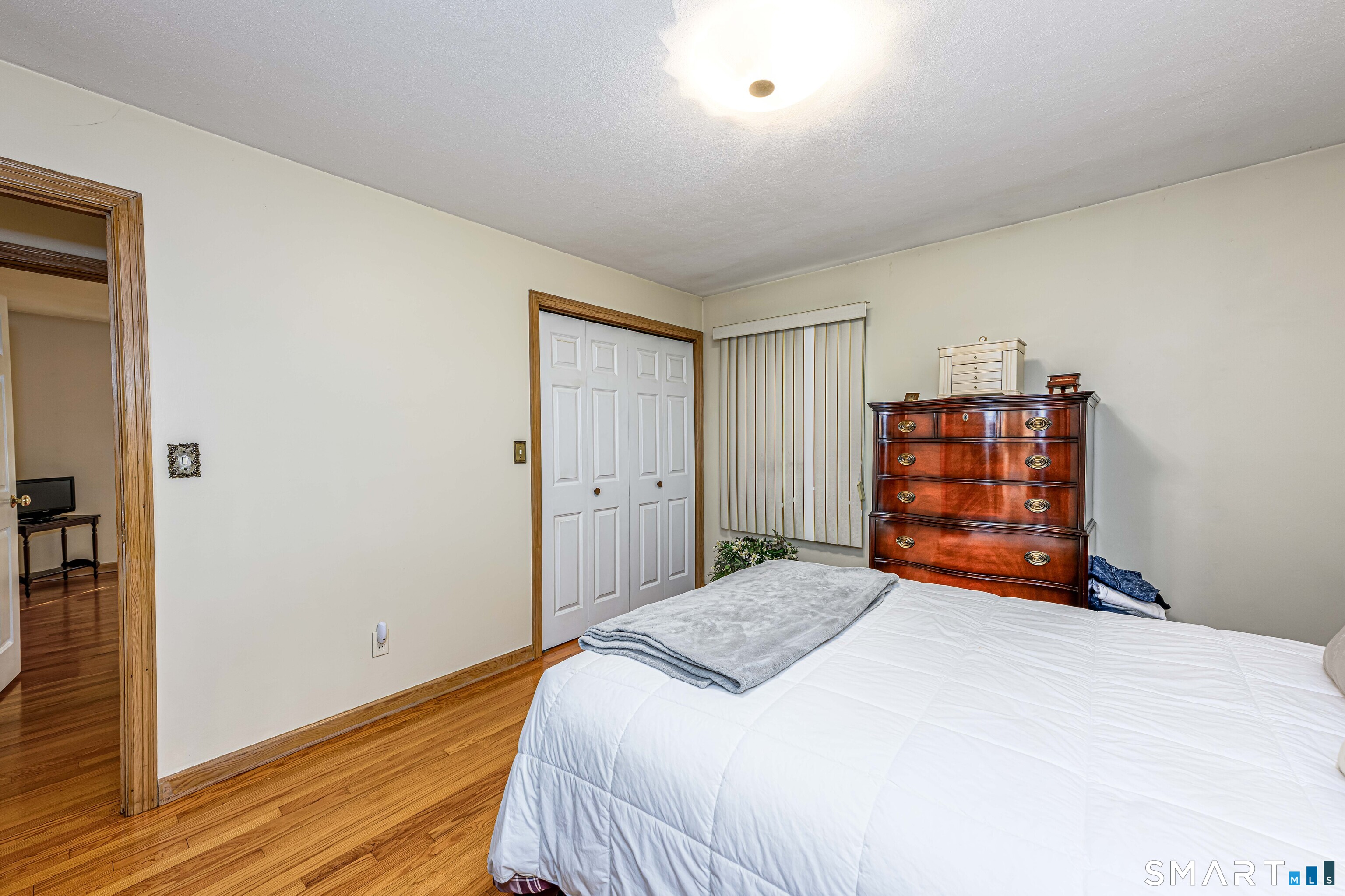 56 Sherman Terrace photo 31