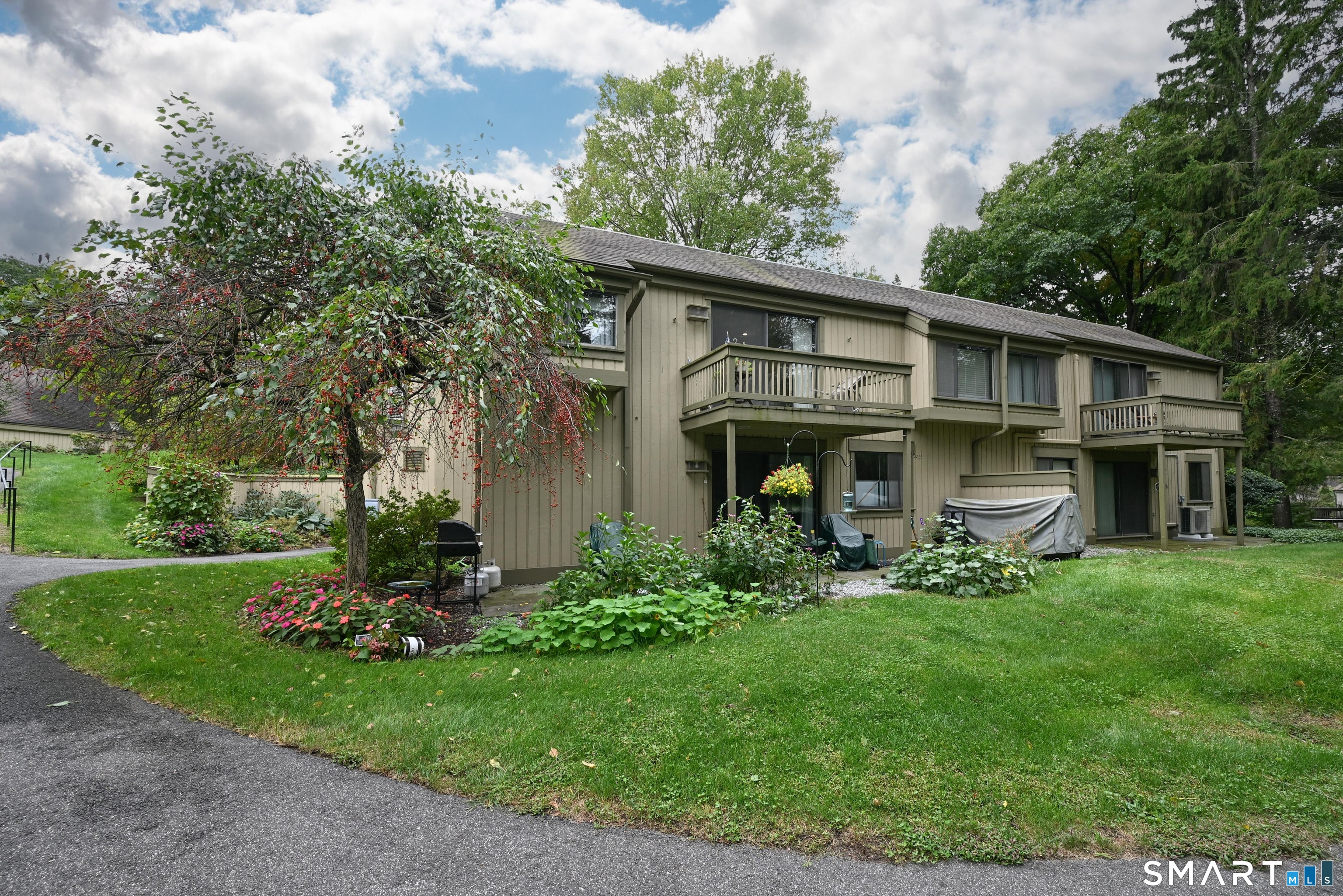 496 Heritage Village Unit #A photo 25