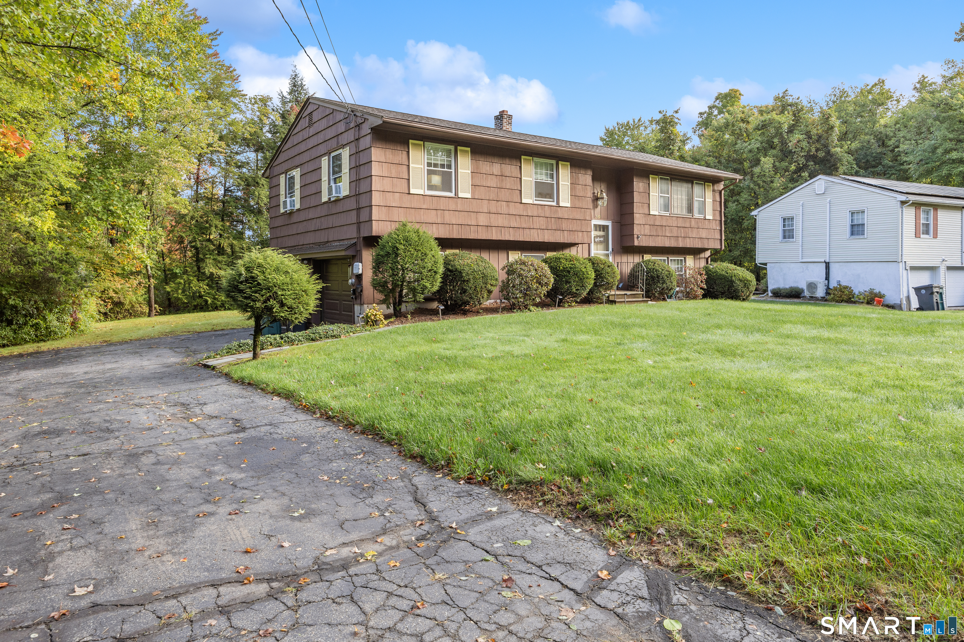 980 Notch Road photo 4