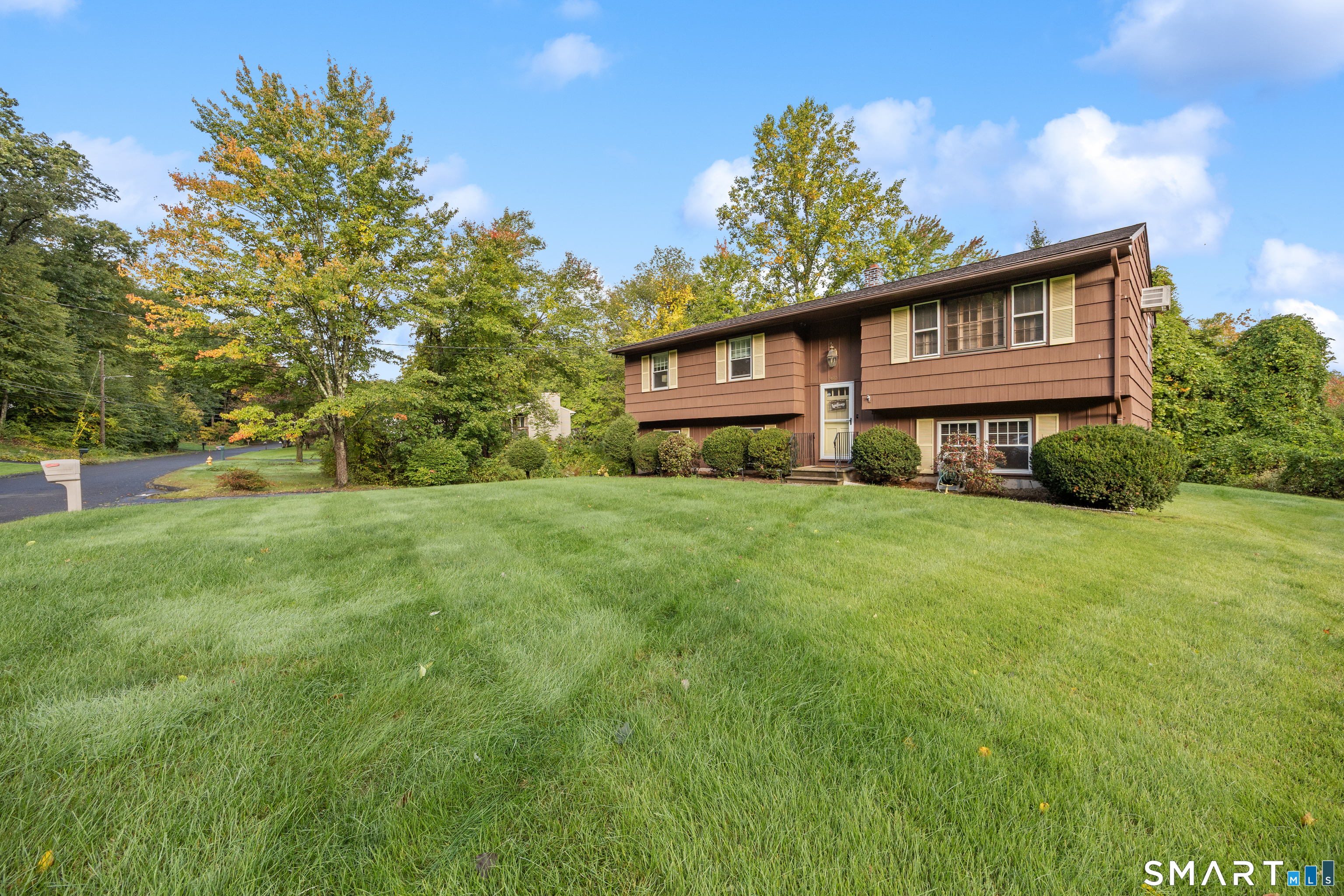 980 Notch Road photo 3