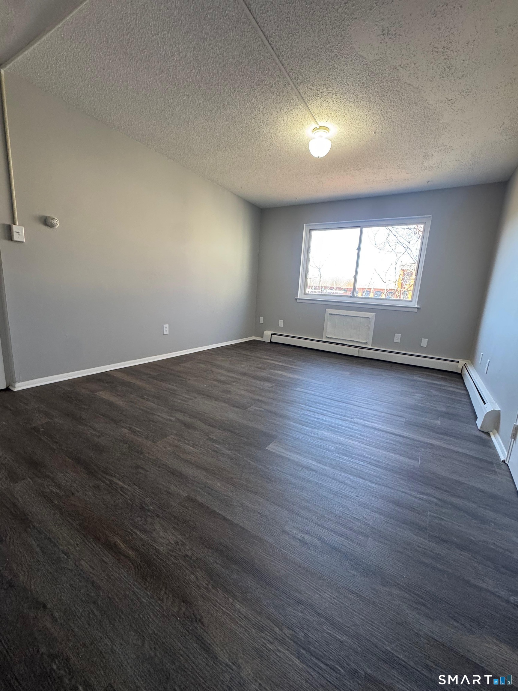 129 Black Rock Avenue Unit #14 photo 4
