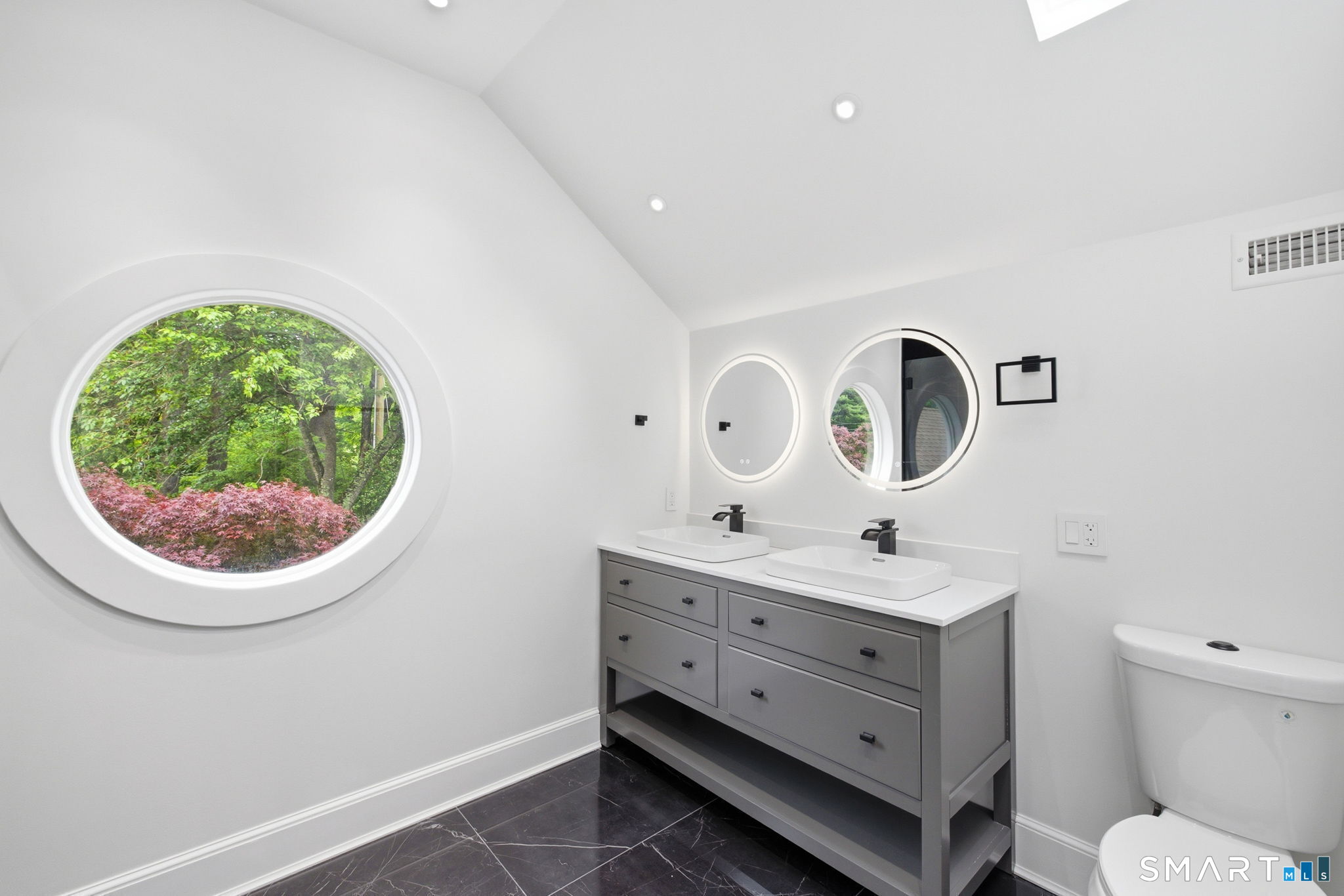 1 Tulip Tree Lane photo 30