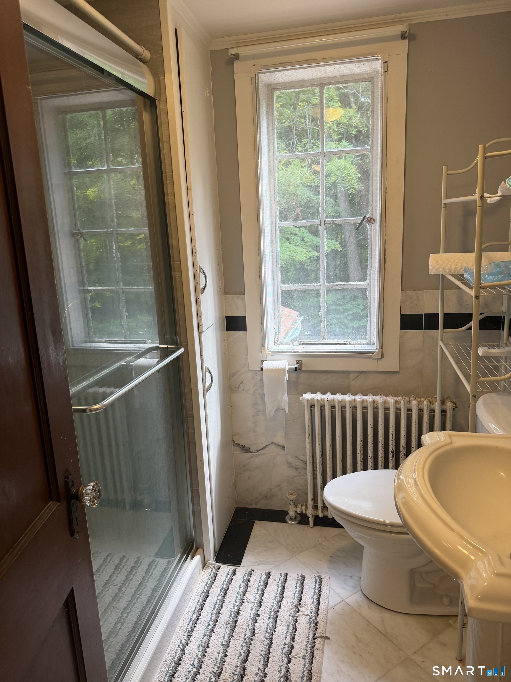 684 Field Street photo 23