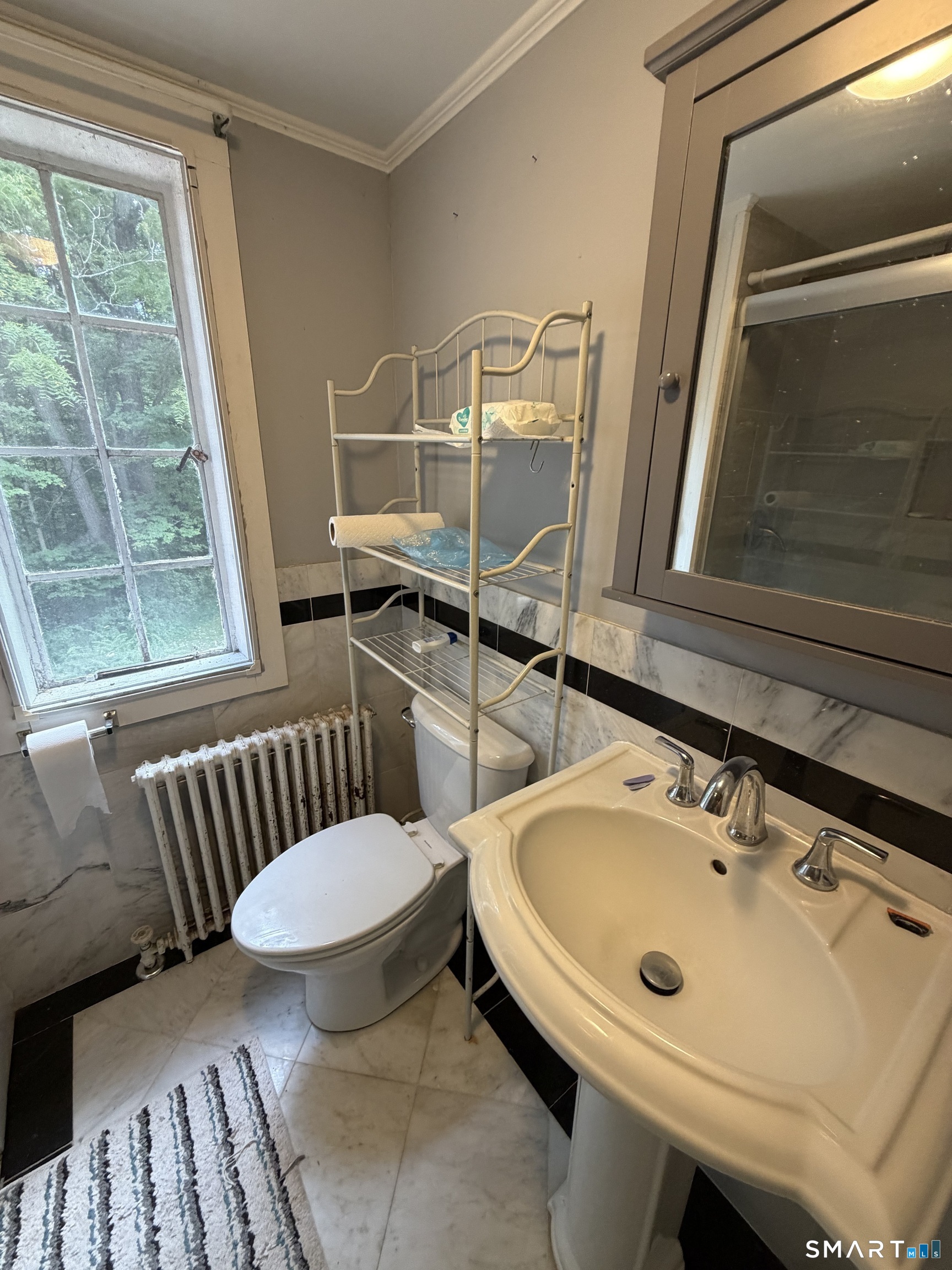 684 Field Street photo 25