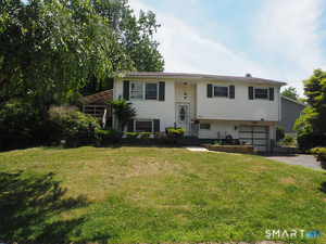 18 Country Club, Norwalk