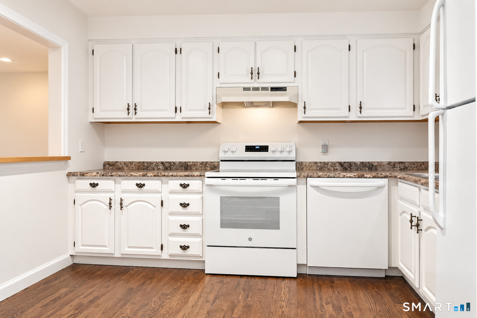Foto 6 de Condominio en renta en 10 Prospect Avenue #4, Norwalk, CT — $3,500/mes