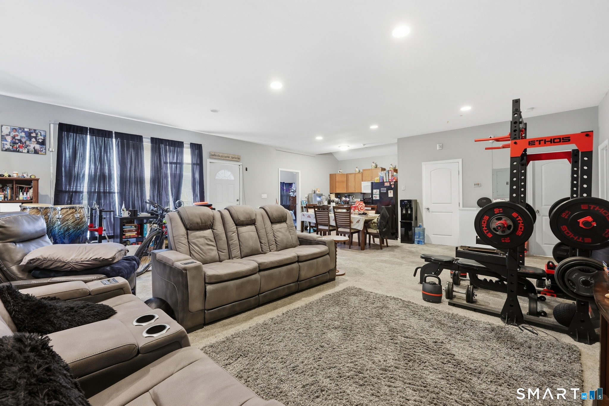 118 Columbia Street photo 25