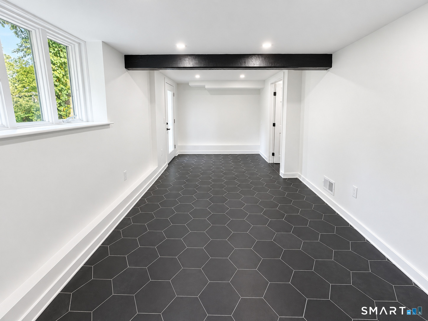 1 Tulip Tree Lane photo 35