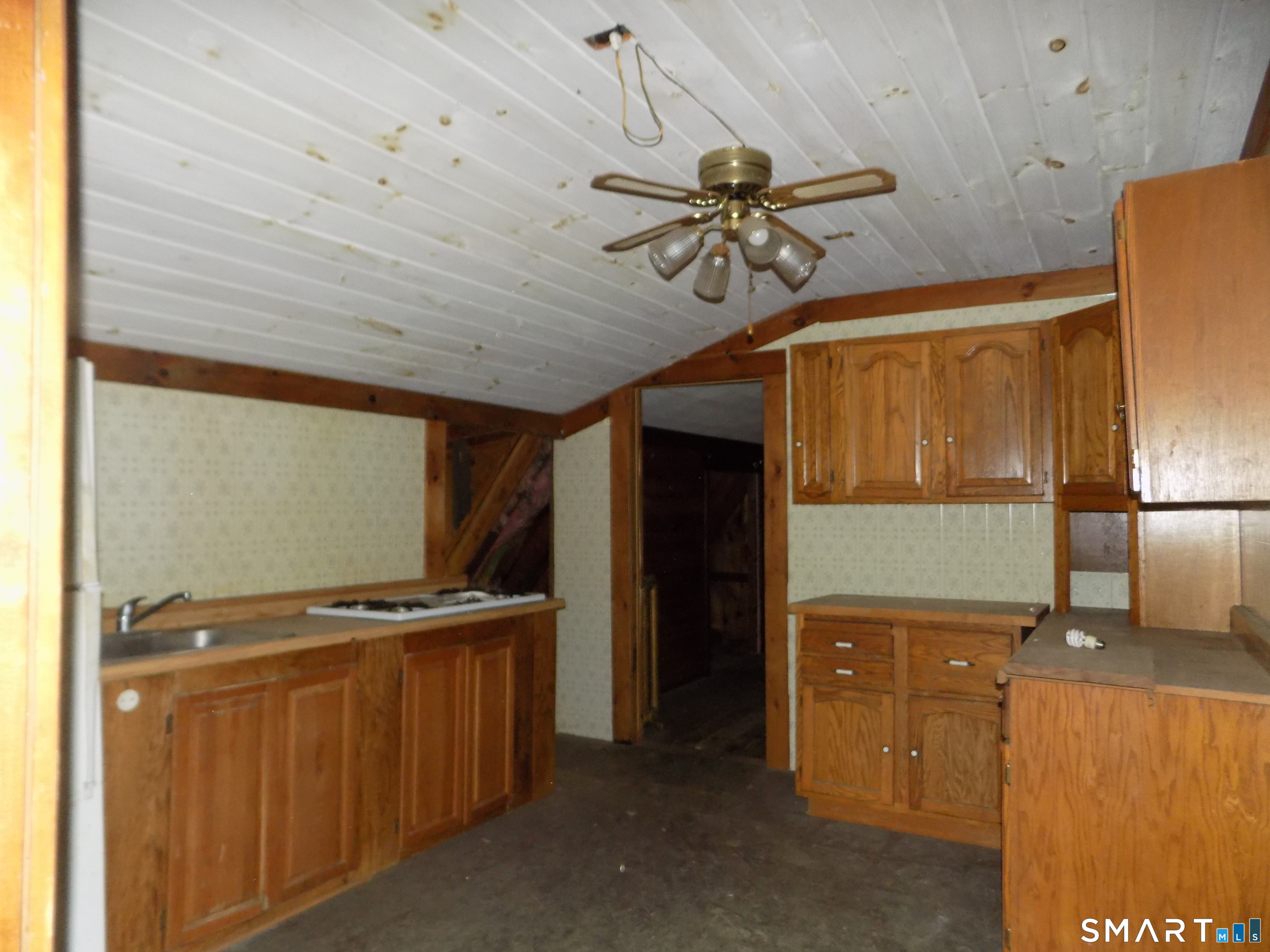 656 Kent Road photo 18