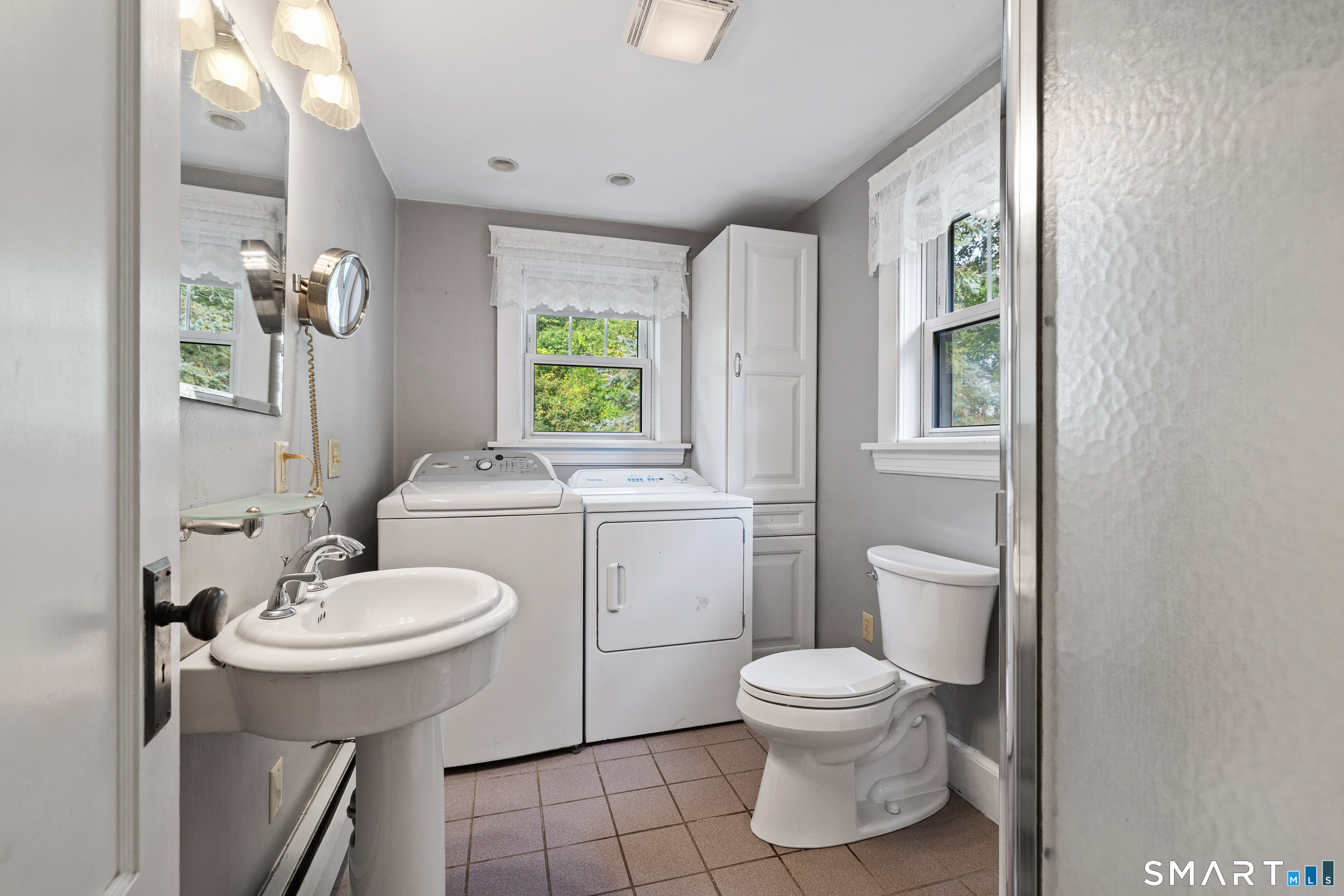 178 Farrows Street, Special Service District, Putnam, CT 06260