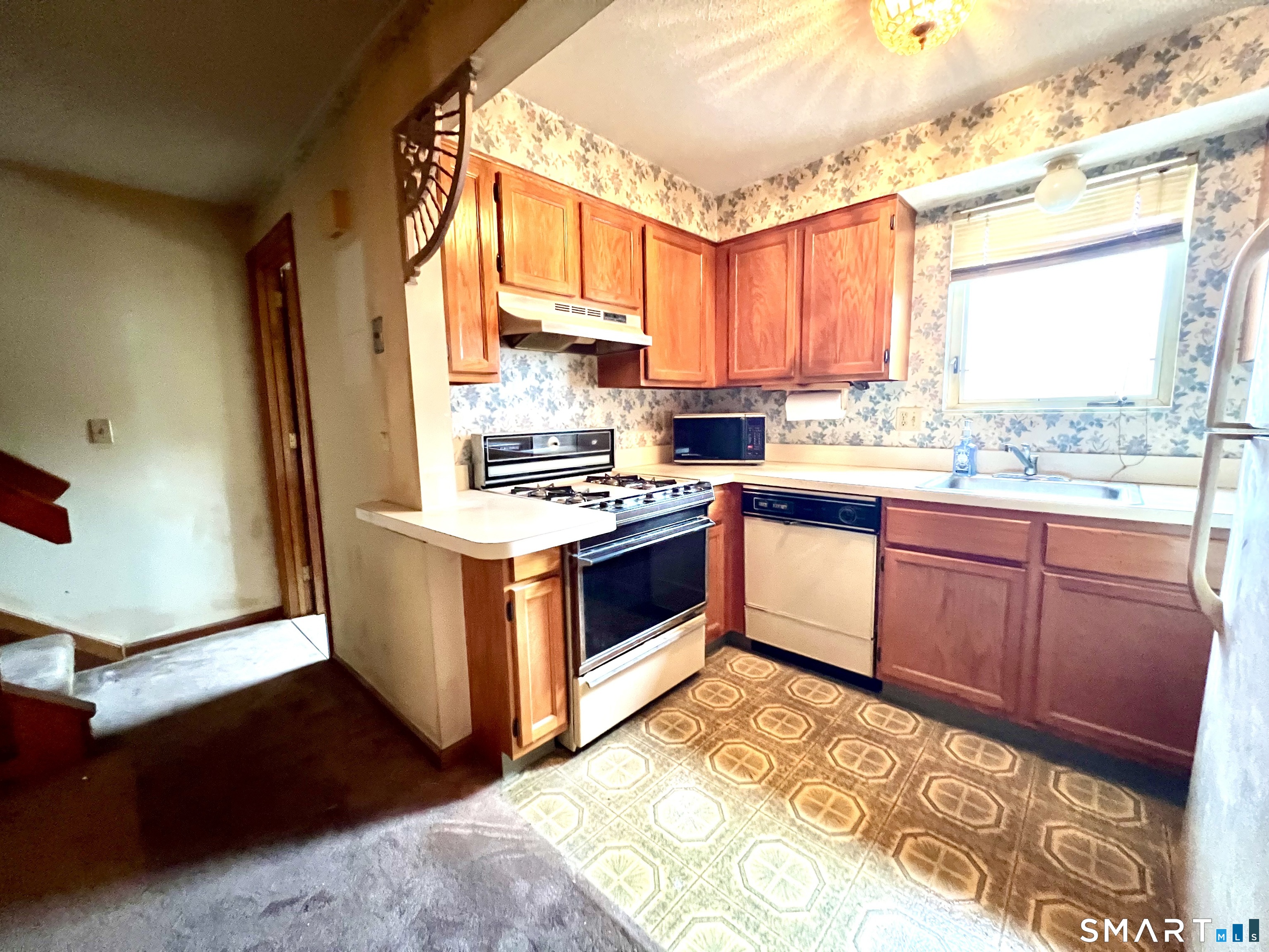 410 Farmington Avenue, #G2, New Britain, CT 06051