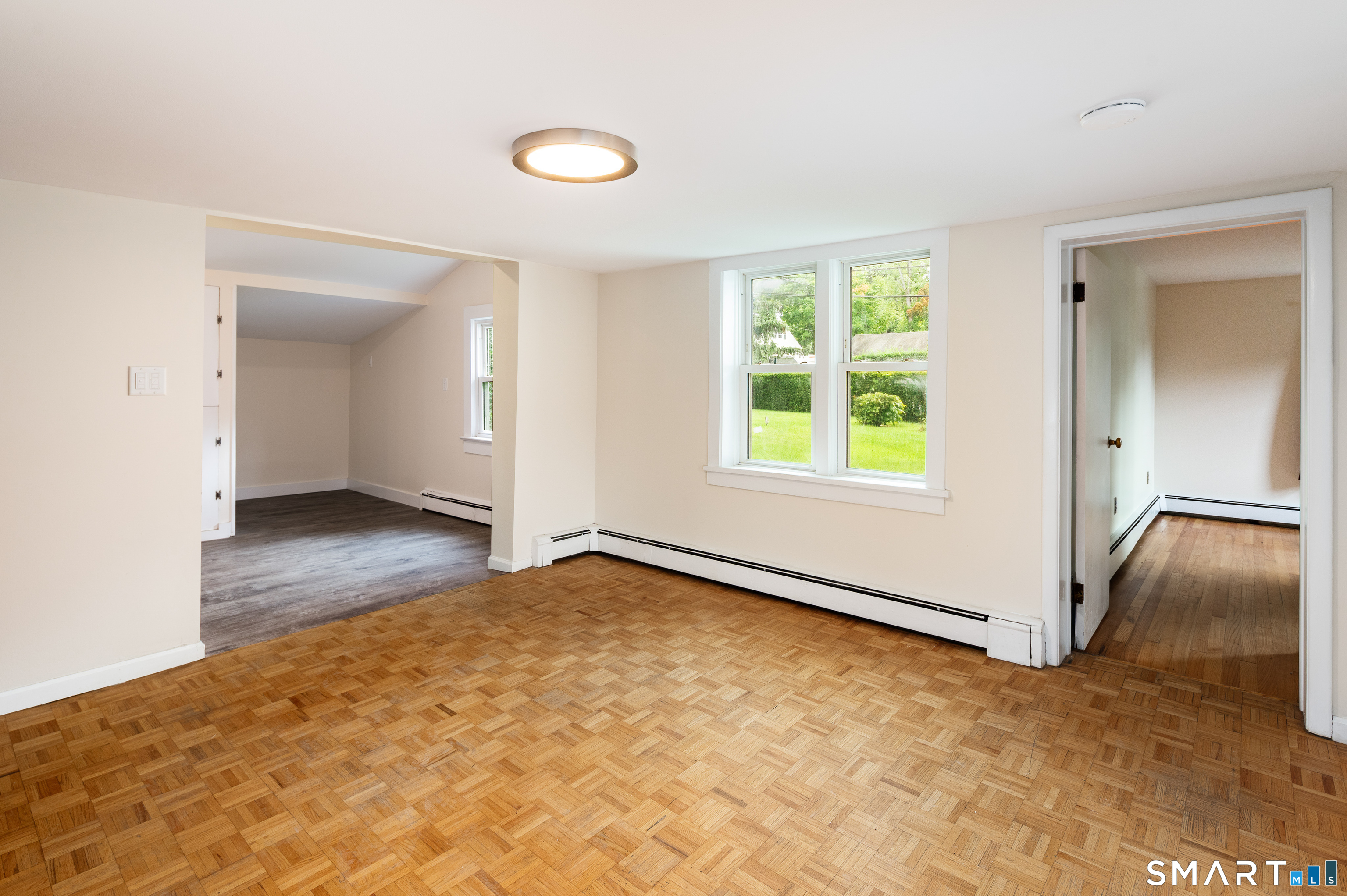 307 Courtland Avenue photo 15