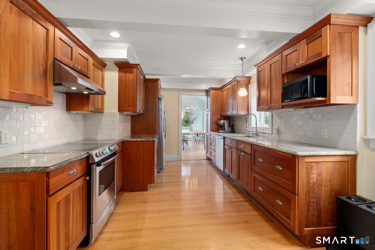 38 Reynolds Drive — photo 12