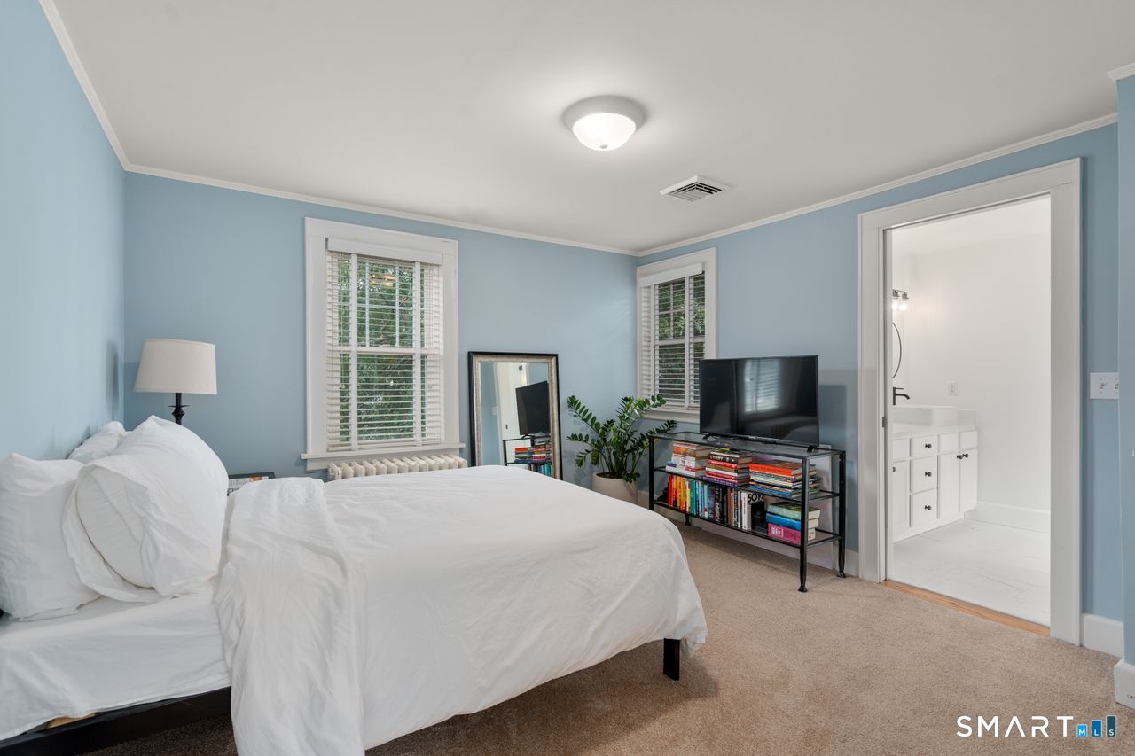 38 Reynolds Drive — photo 17