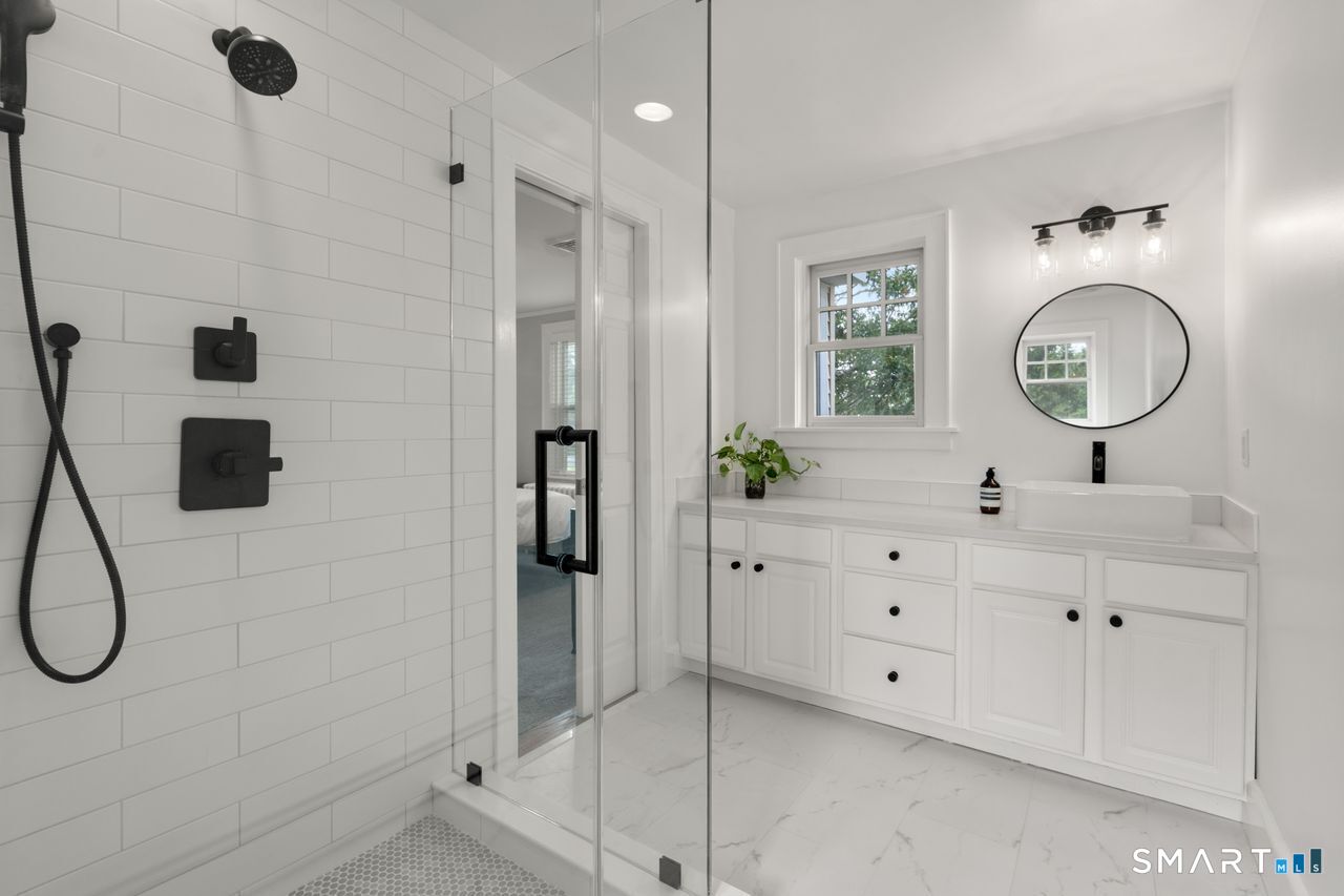 38 Reynolds Drive — photo 19