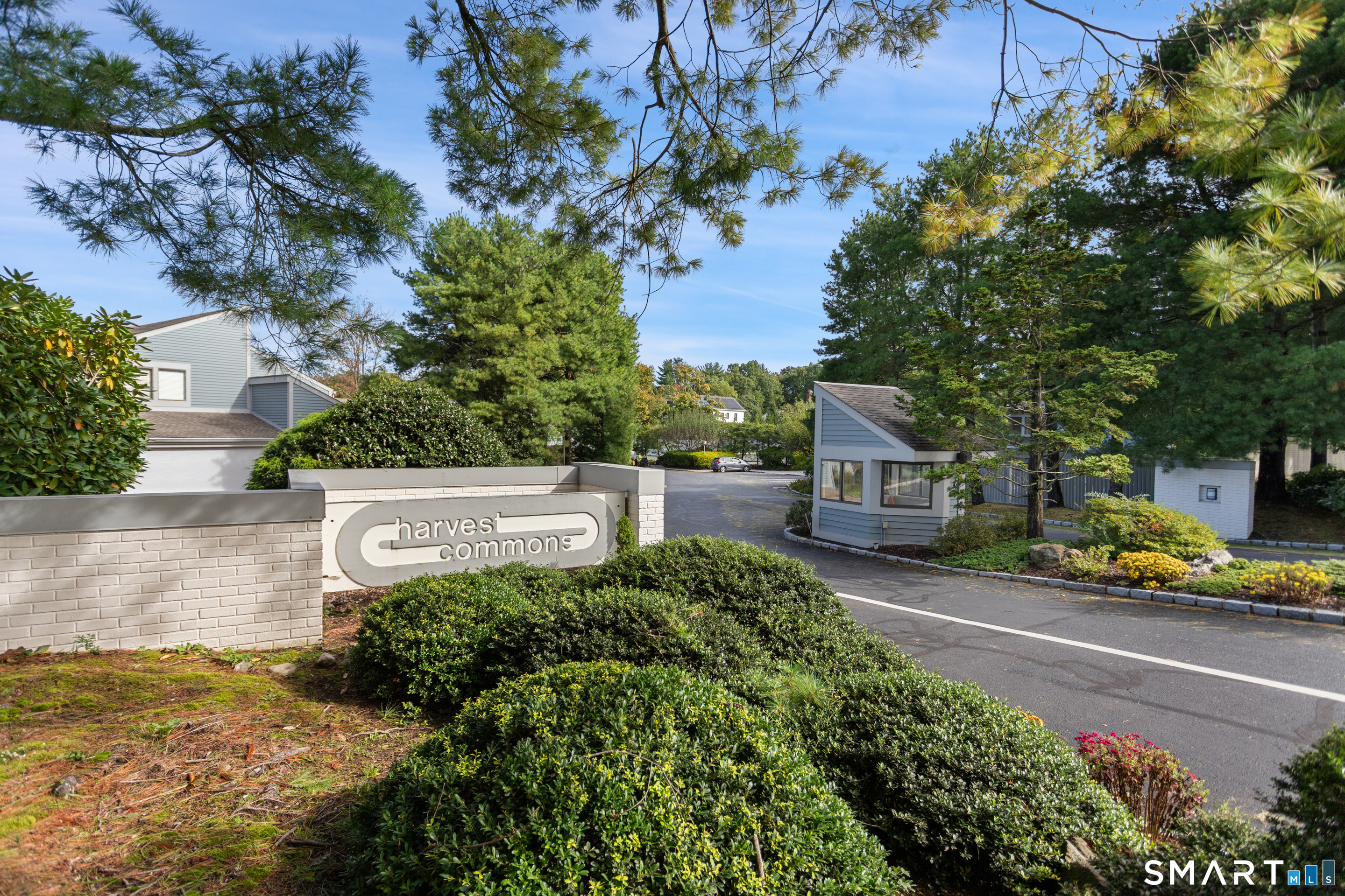 Photo 1 of Condo for sale at 120 Harvest Cmns #120, Westport, CT 06880 | MLS# 24190764 | Listing updated on 2026-10-06