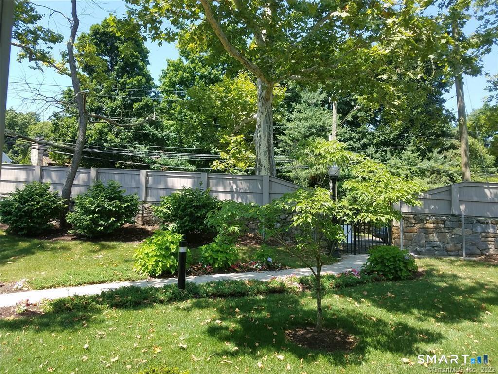 66 Stoneridge Circle photo 10