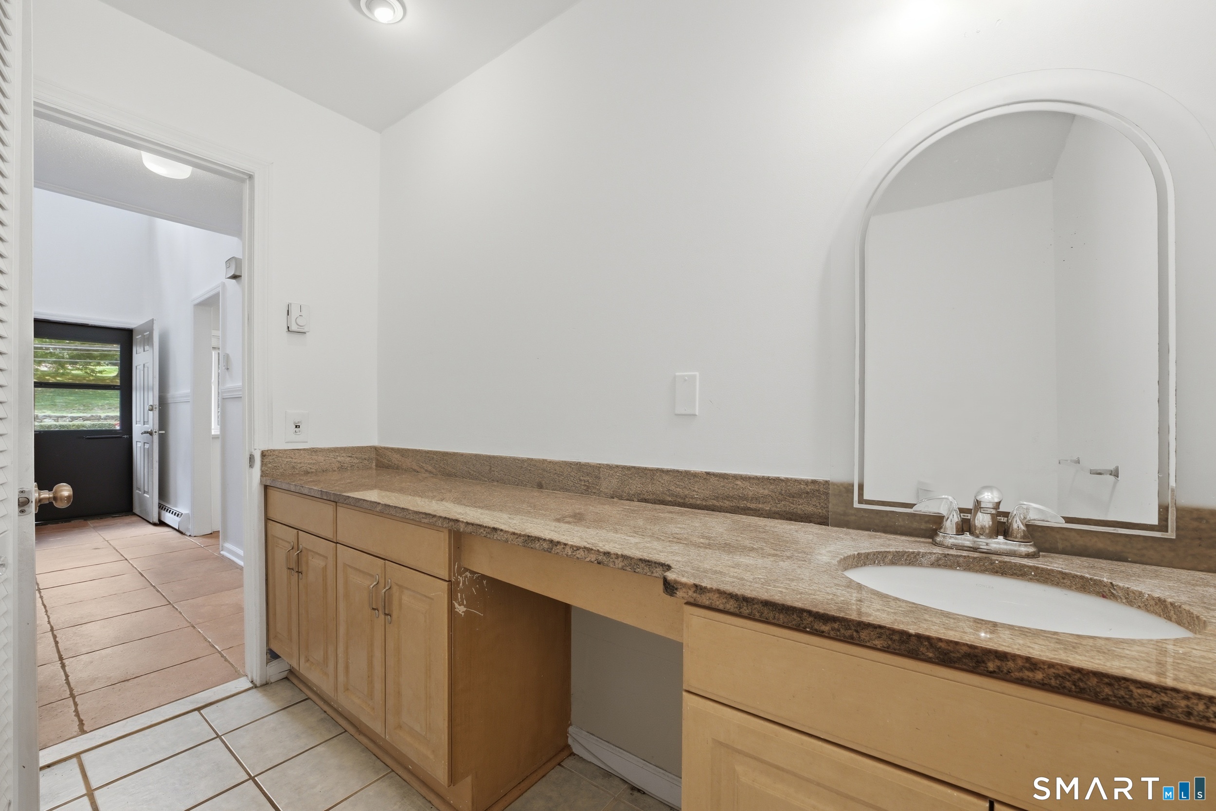 377 Glenbrook Road Unit #3 photo 10