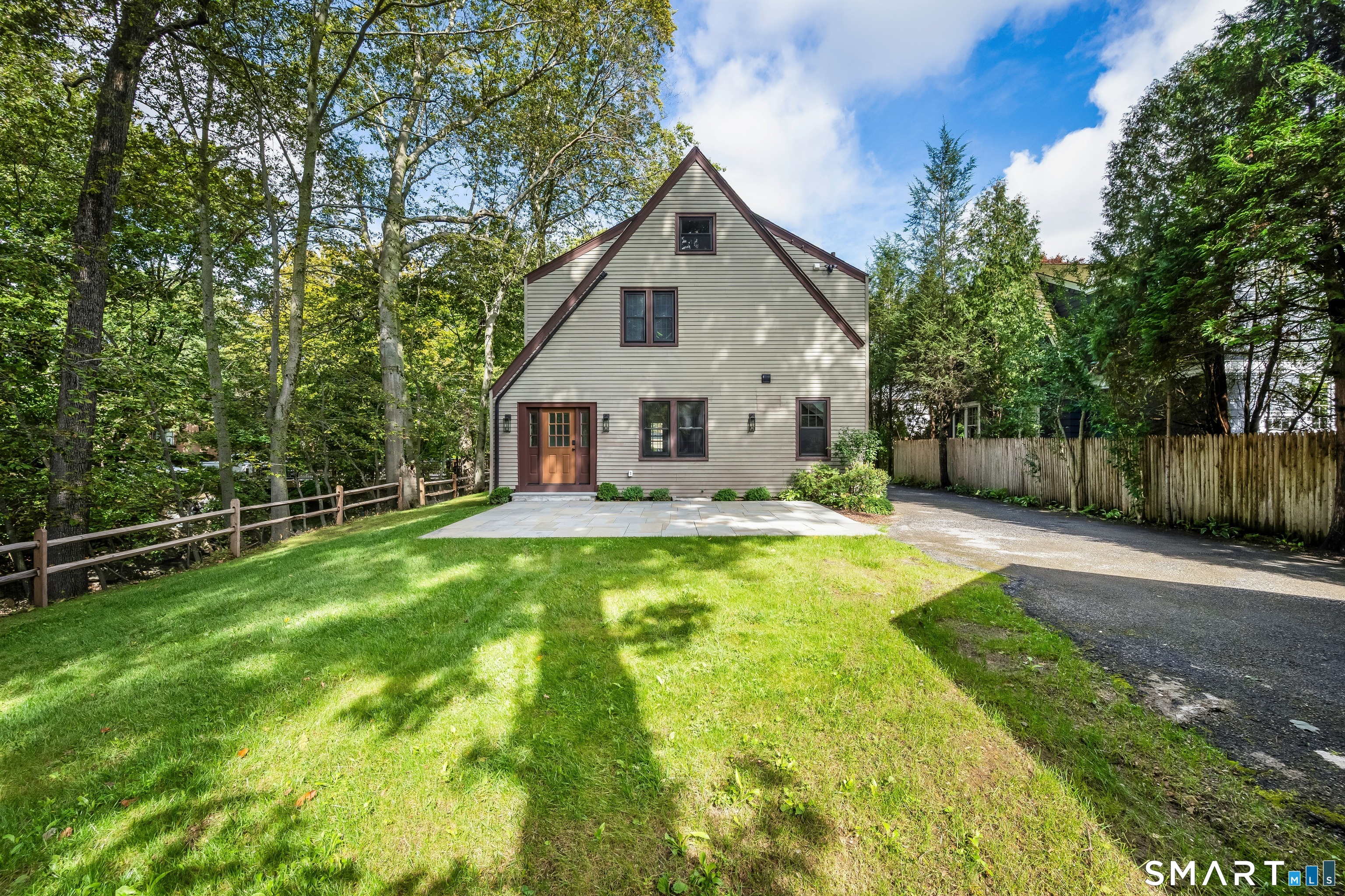 415 West Avenue photo 22