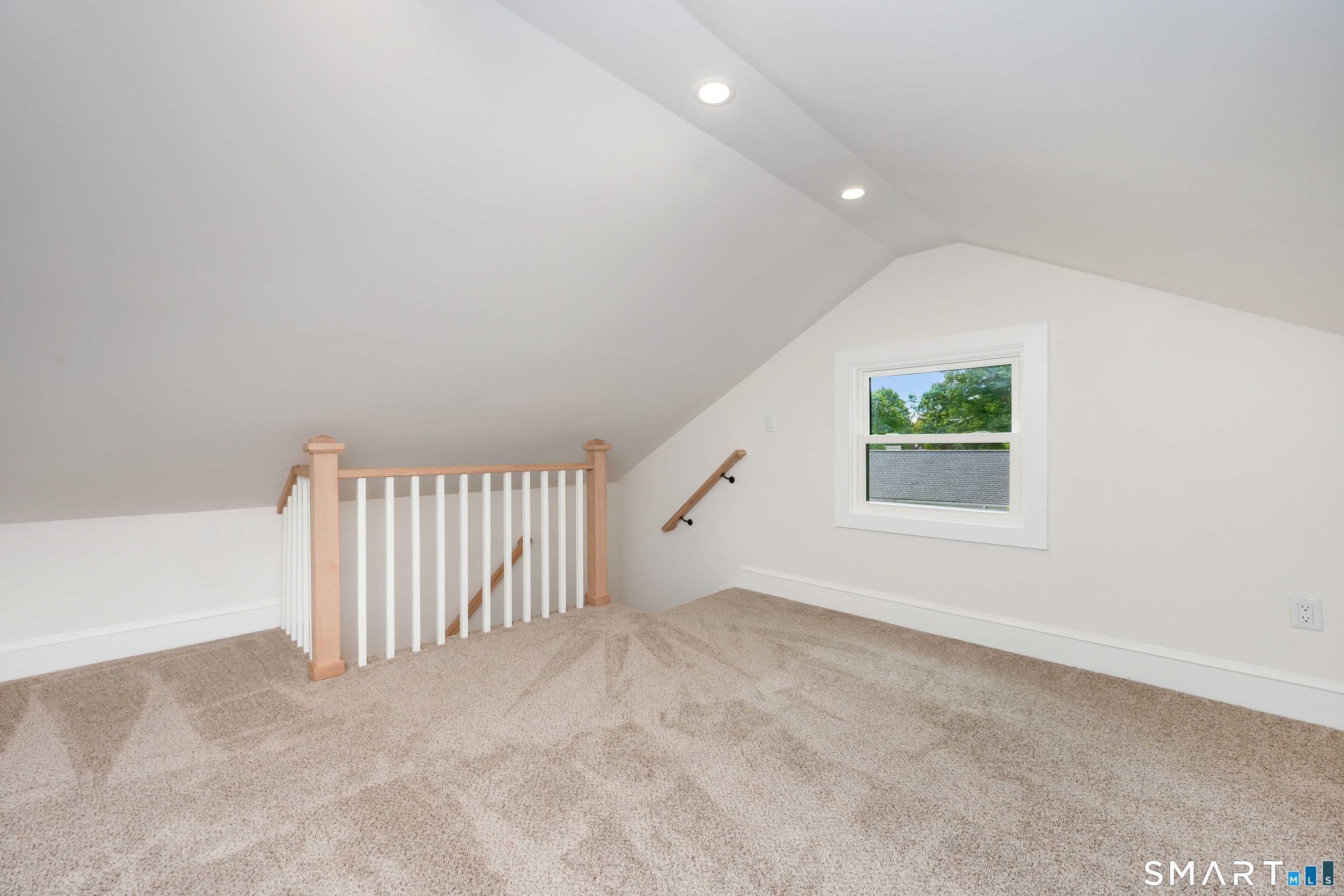 415 West Avenue photo 19