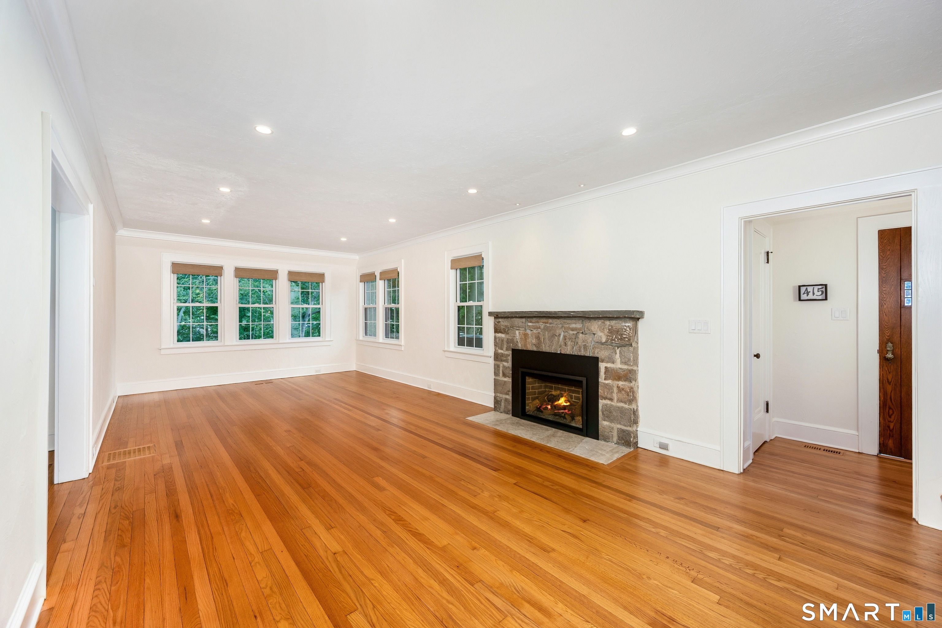 415 West Avenue photo 3