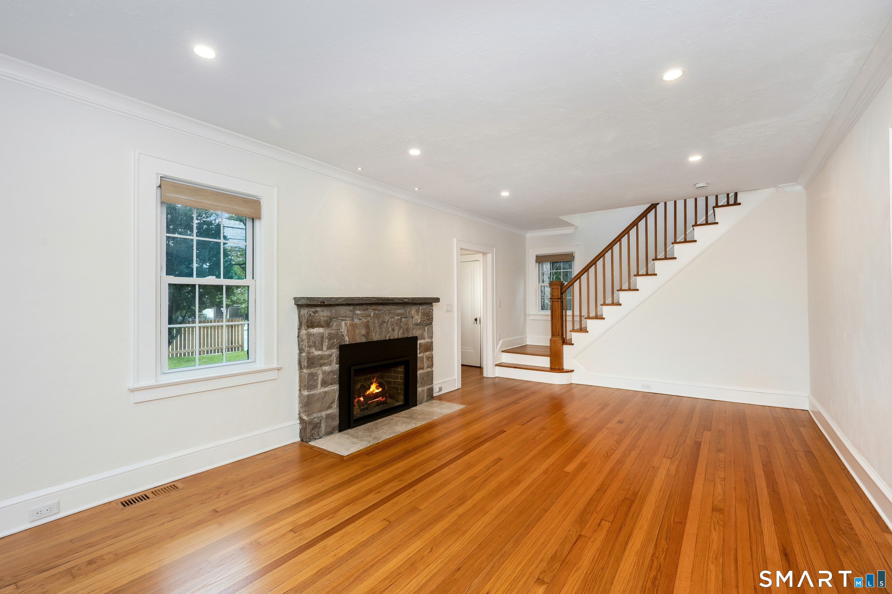 415 West Avenue photo 4