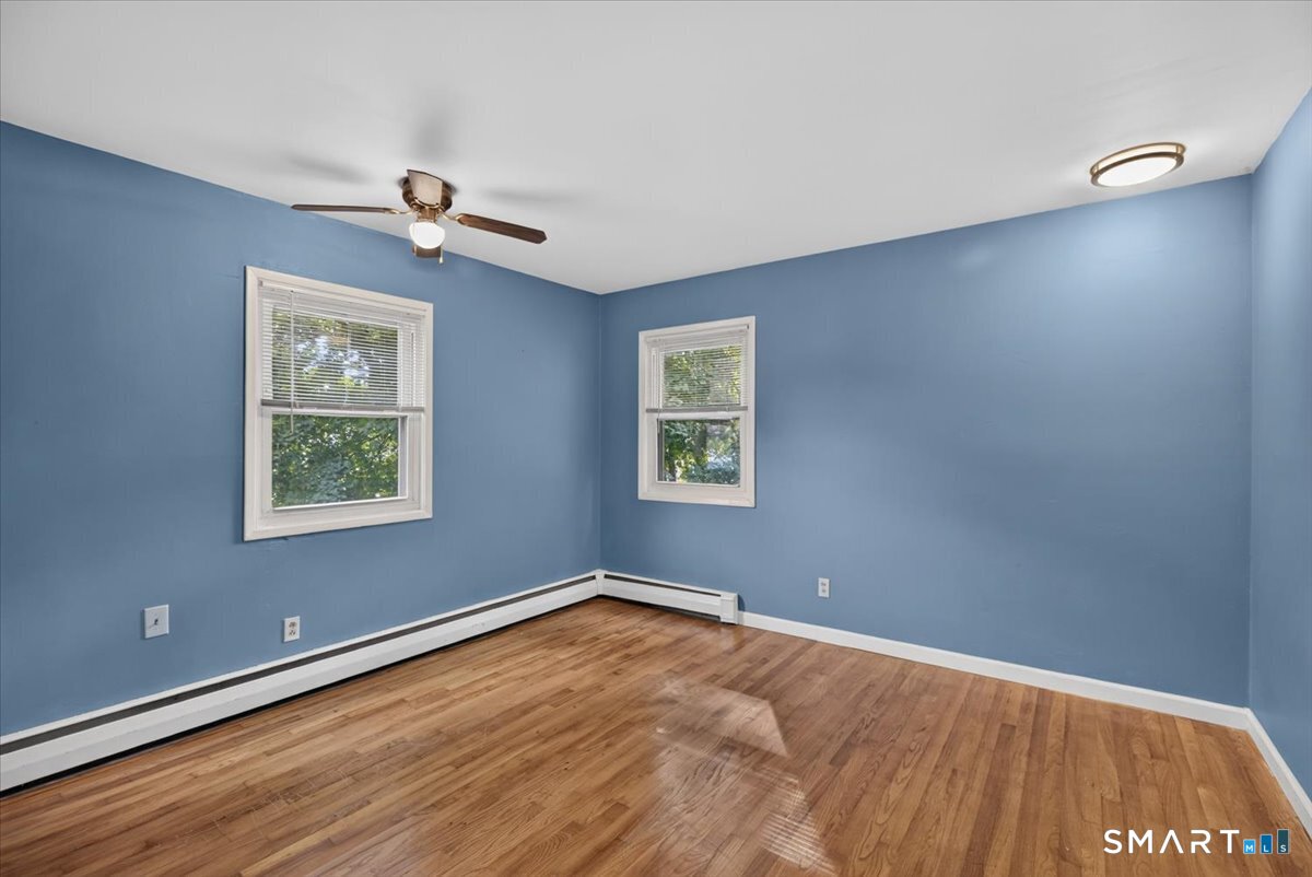 71 Brewster Road photo 28