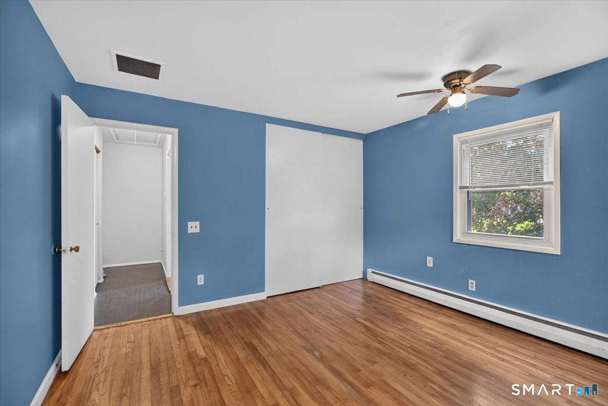 71 Brewster Road photo 29