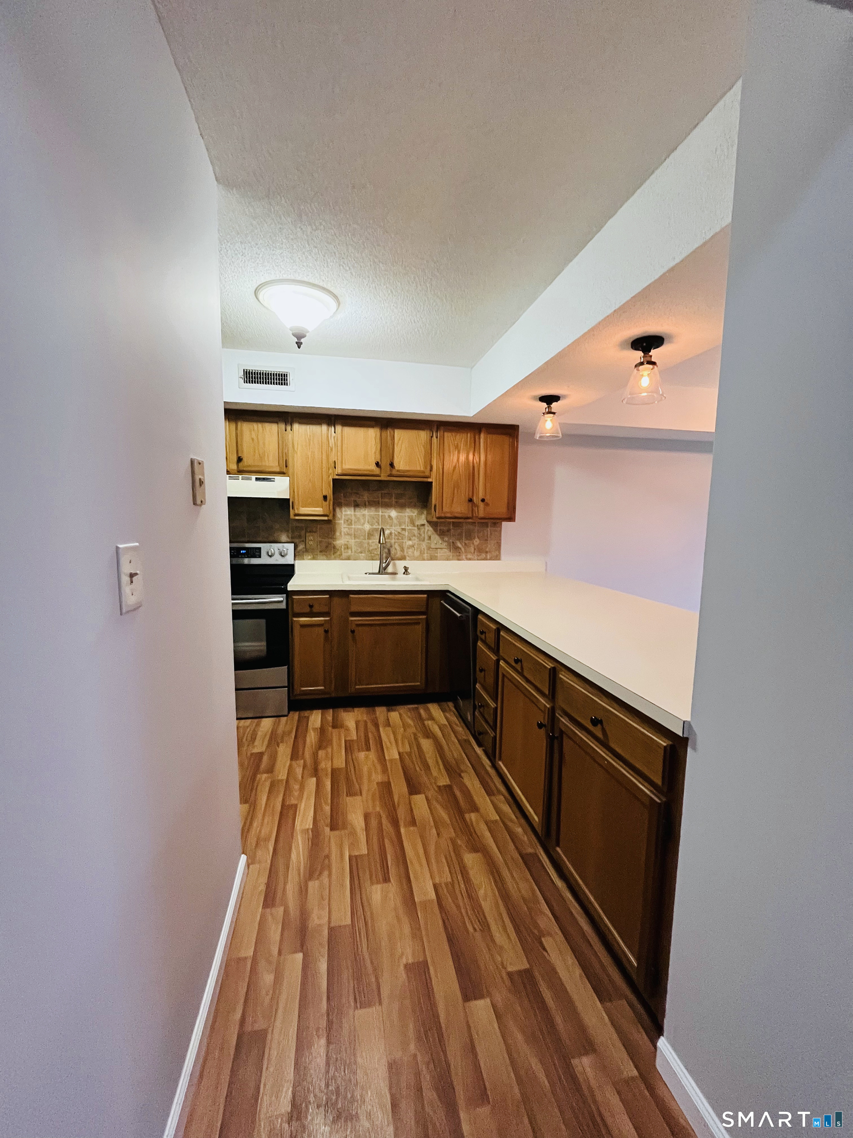 190 Tomlinson Avenue Unit #9A photo 7