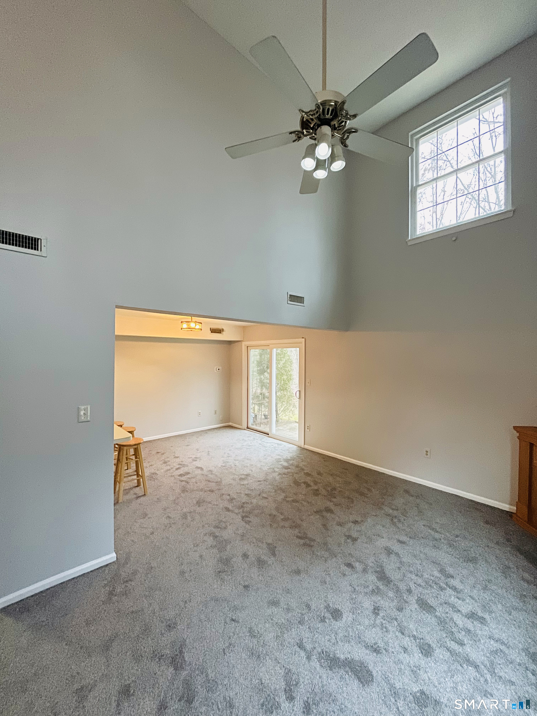 190 Tomlinson Avenue Unit #9A photo 2