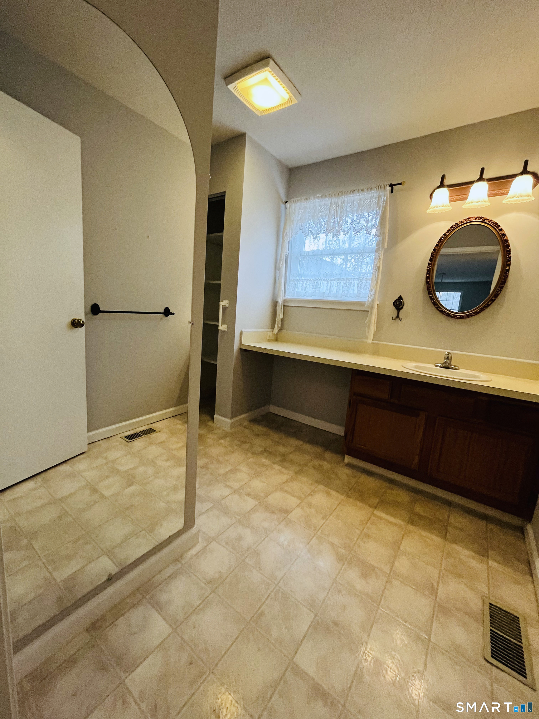 190 Tomlinson Avenue Unit #9A photo 18
